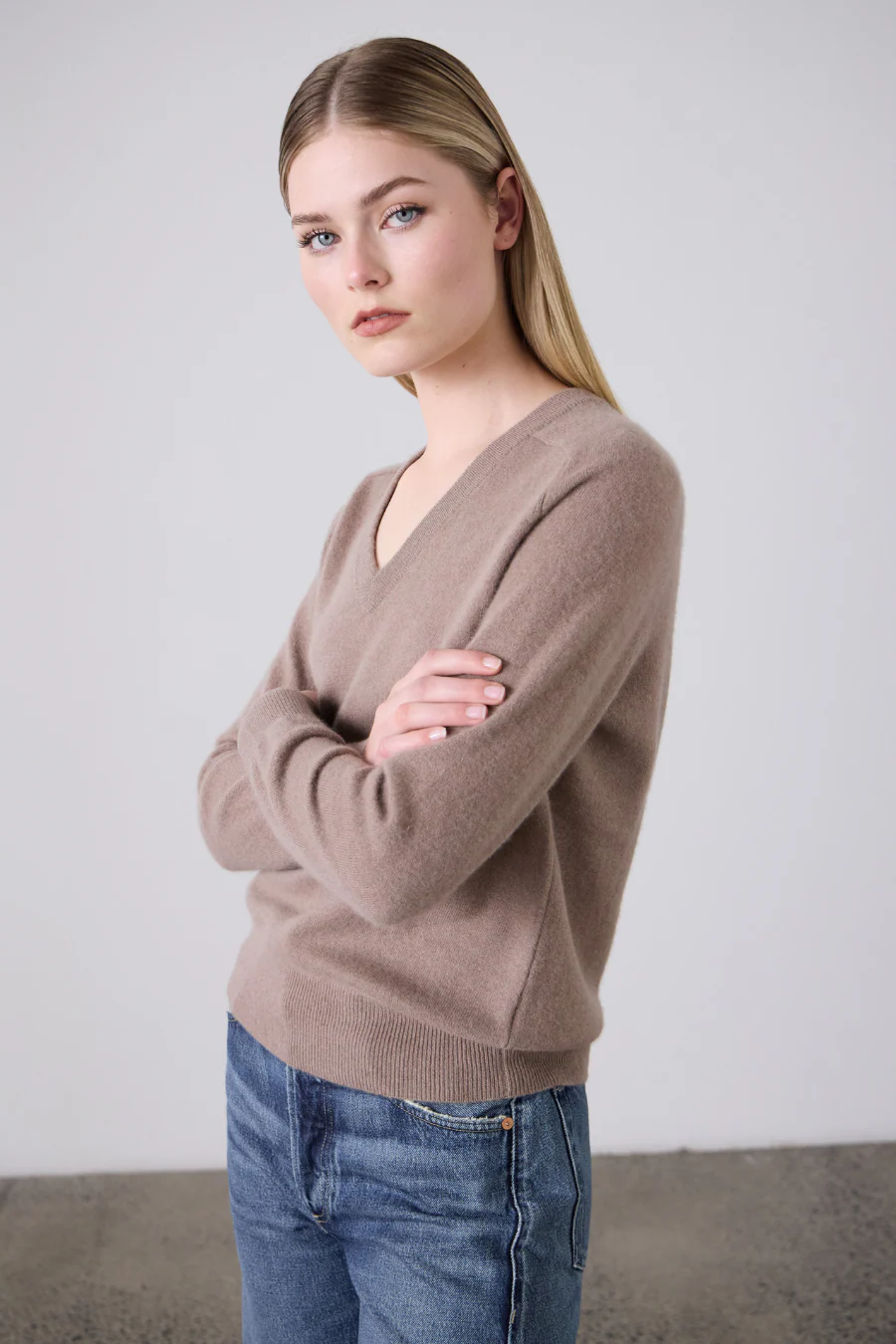 Amy Cashmere V-Neck Mink - Image 3