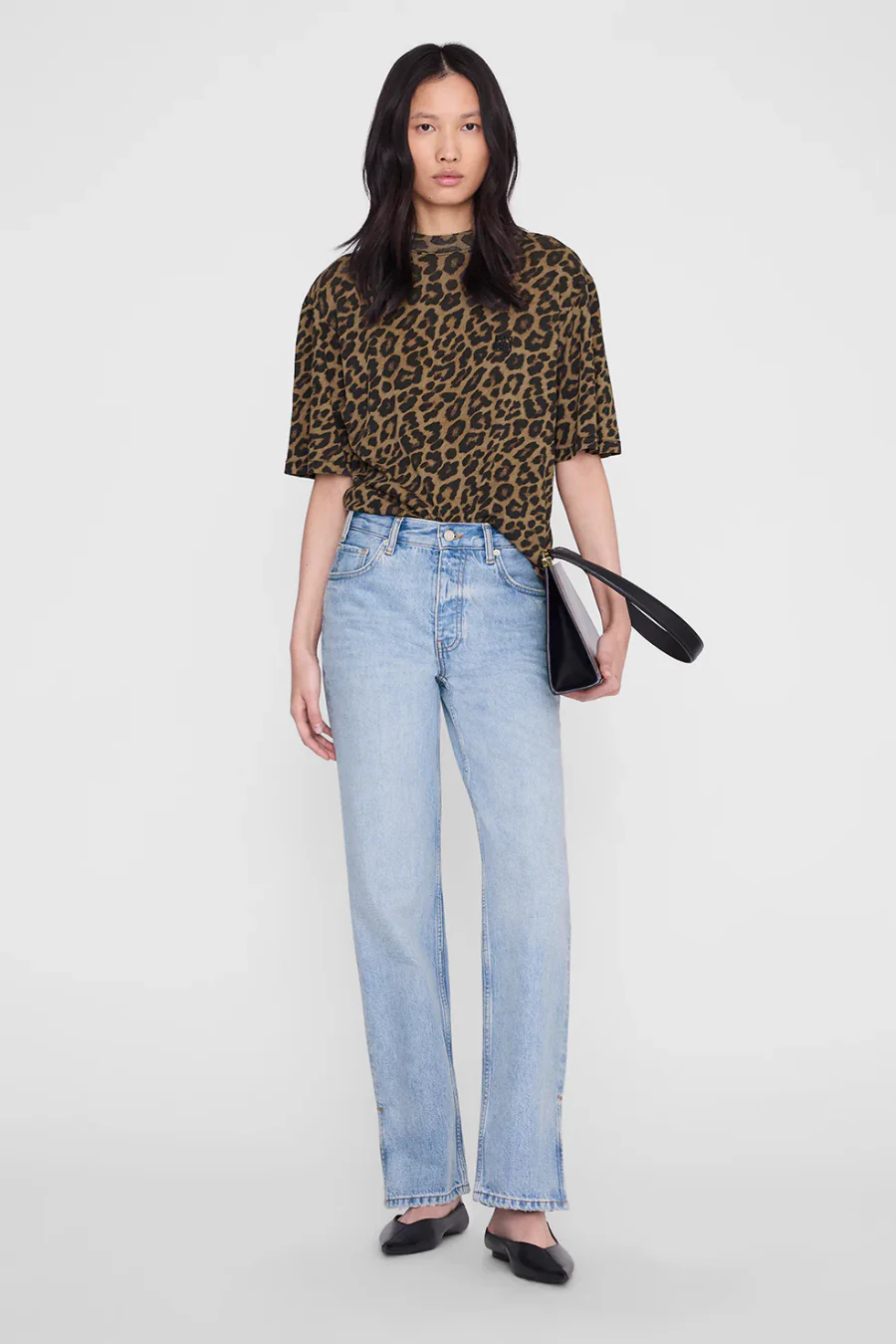 Avi Tee Black Brown Leopard