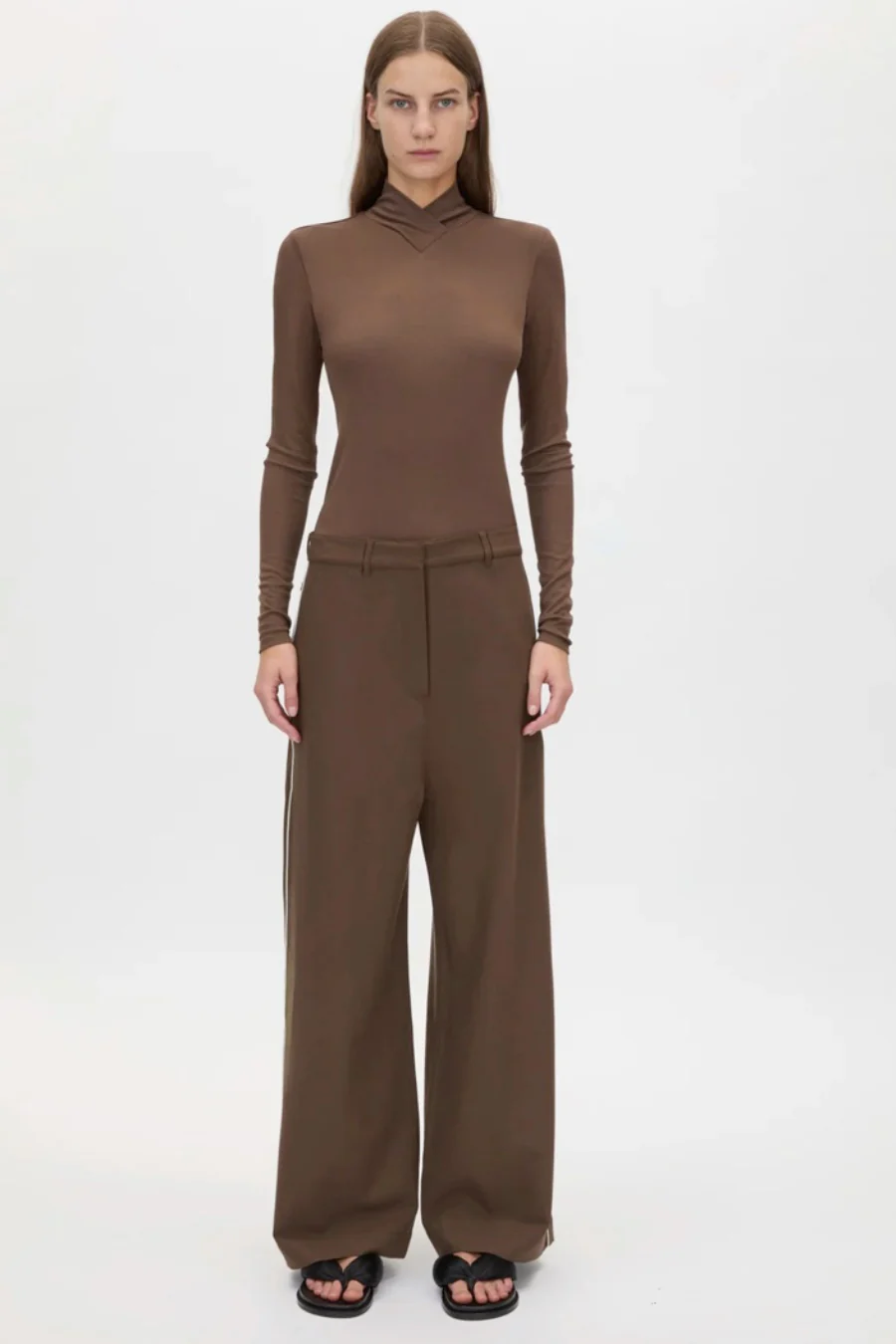 Axial Long Sleeve Top Chocolate