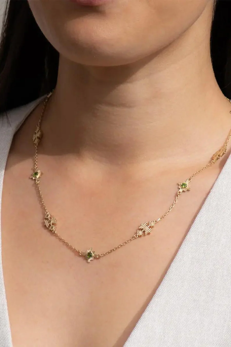 Ayllu Necklace Gold - Chrome Diopside - Image 4