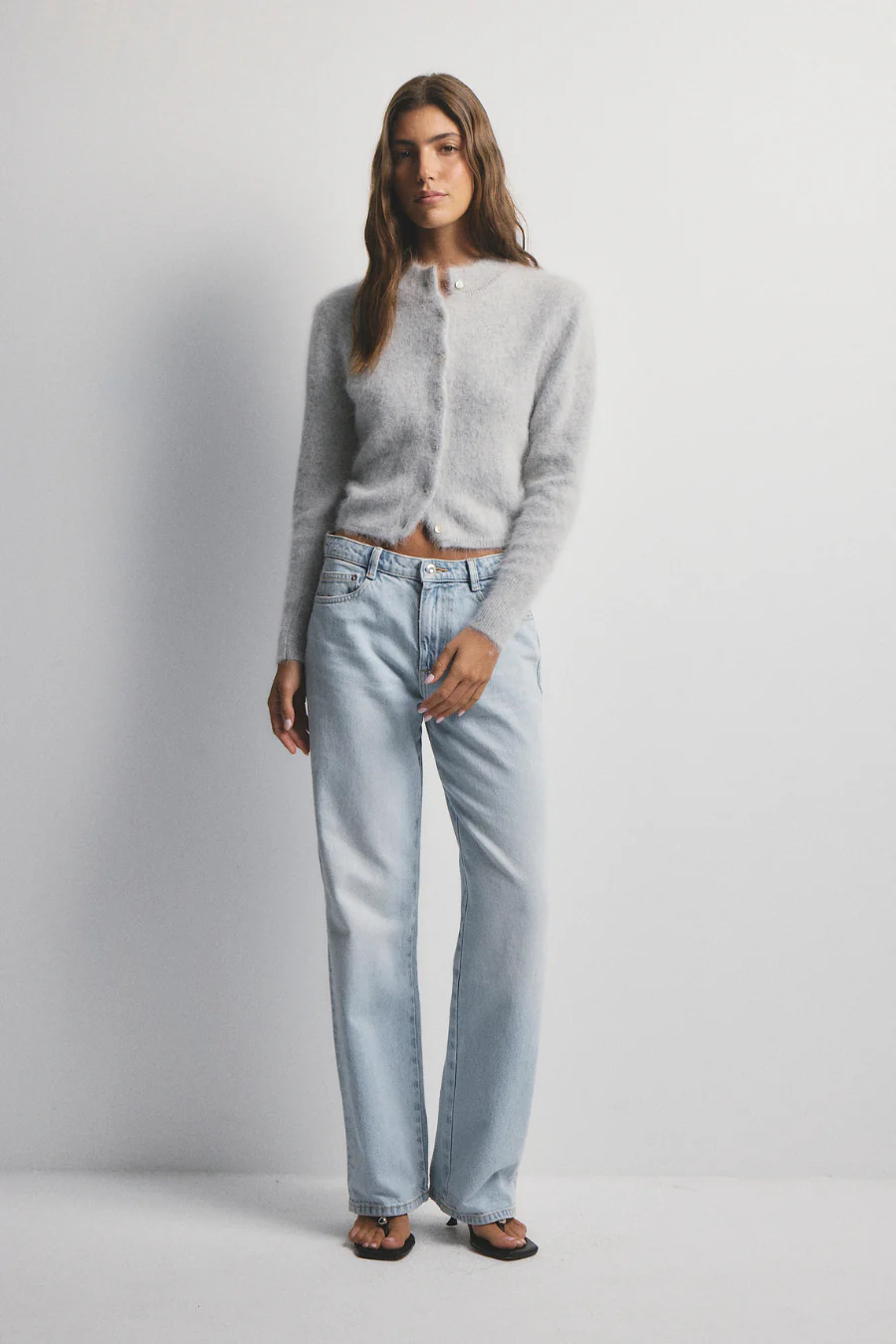 Bella Cashmere Cardigan Light Grey - Image 3