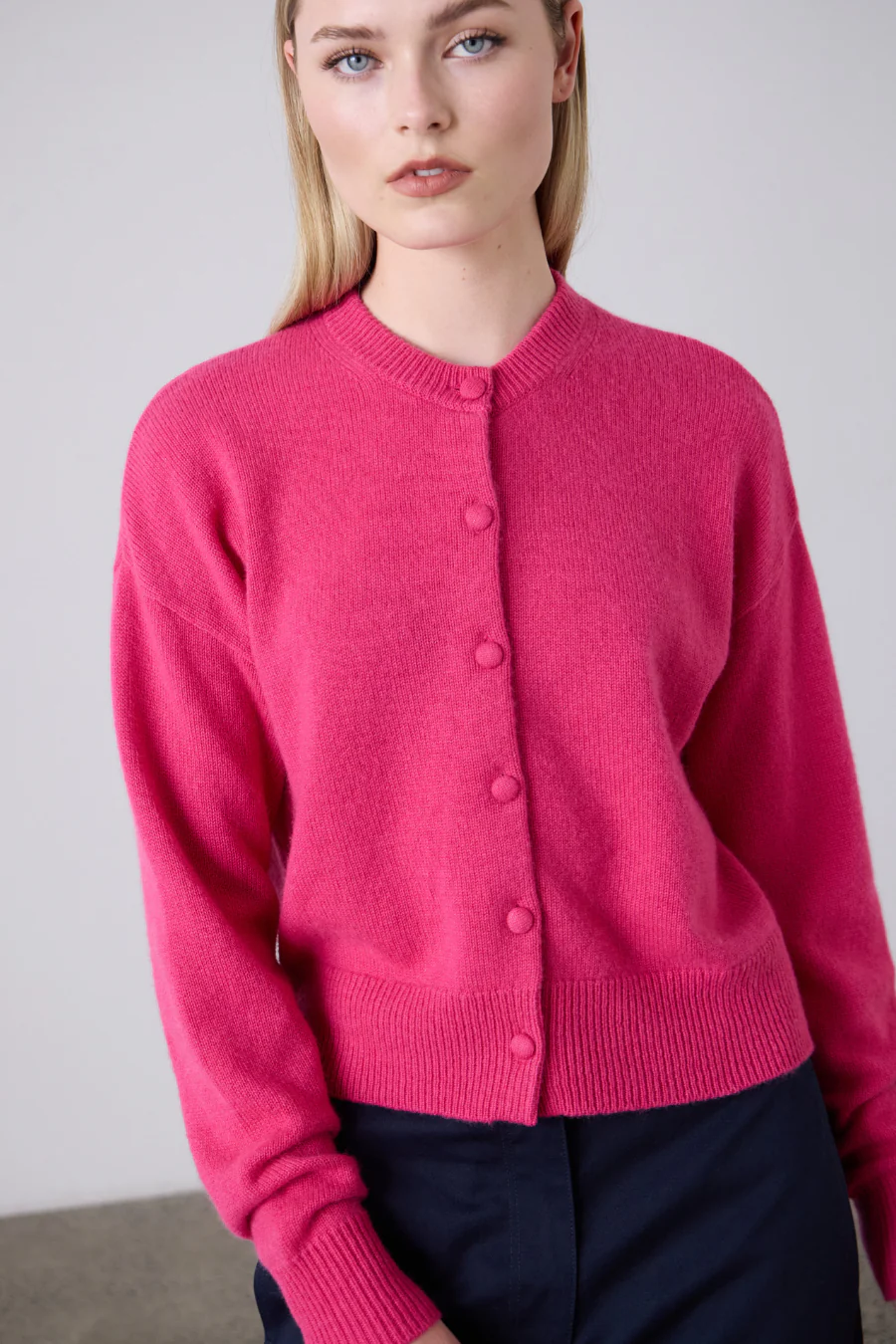 Boxy Cashmere Cardigan Elsa Pink - Image 2