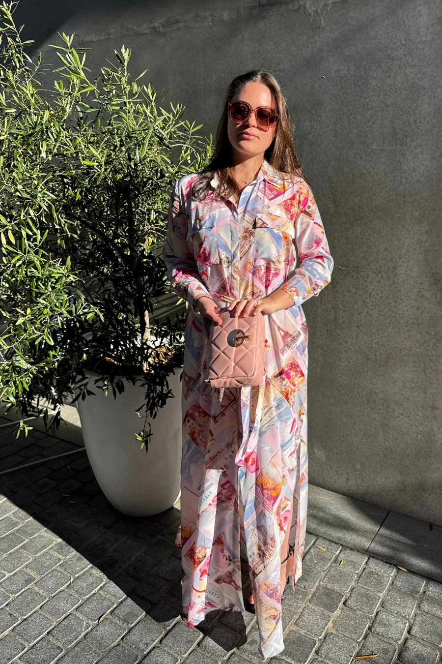 Cameron Long Shirt Dress Light Pink Multi Large Postcard Print - Image 4