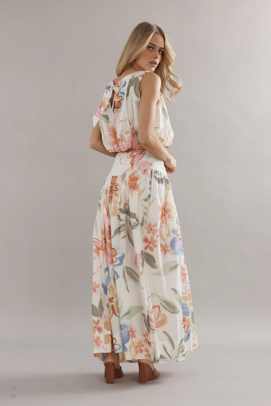 Capri Skirt Tea Party Floral - Image 2
