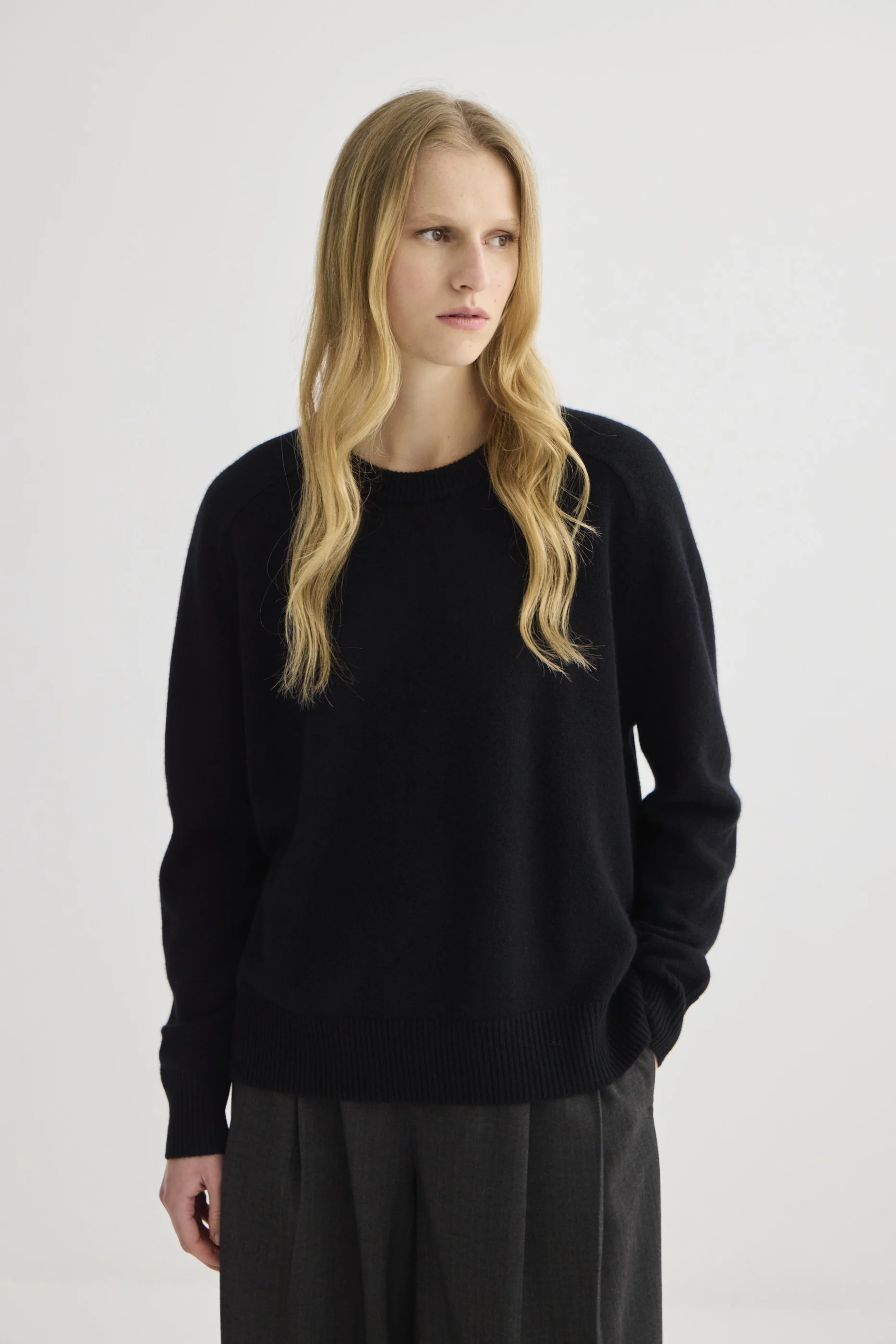 Cashmere Oversized Crewneck Black