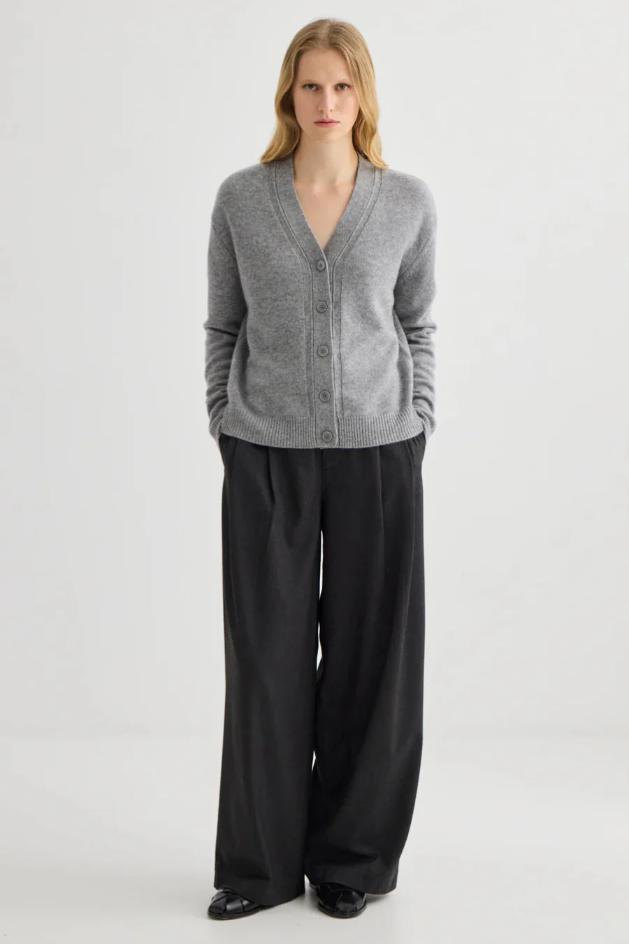 Cashmere V-Neck Cardigan Grey Marle - Image 3