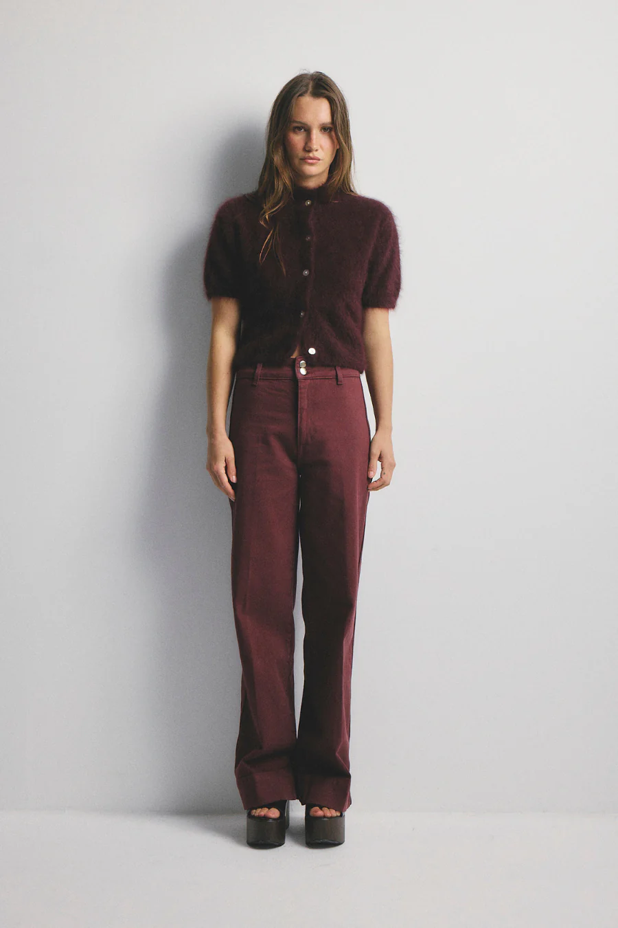 Claudia Cashmere Short Sleeve Aubergine