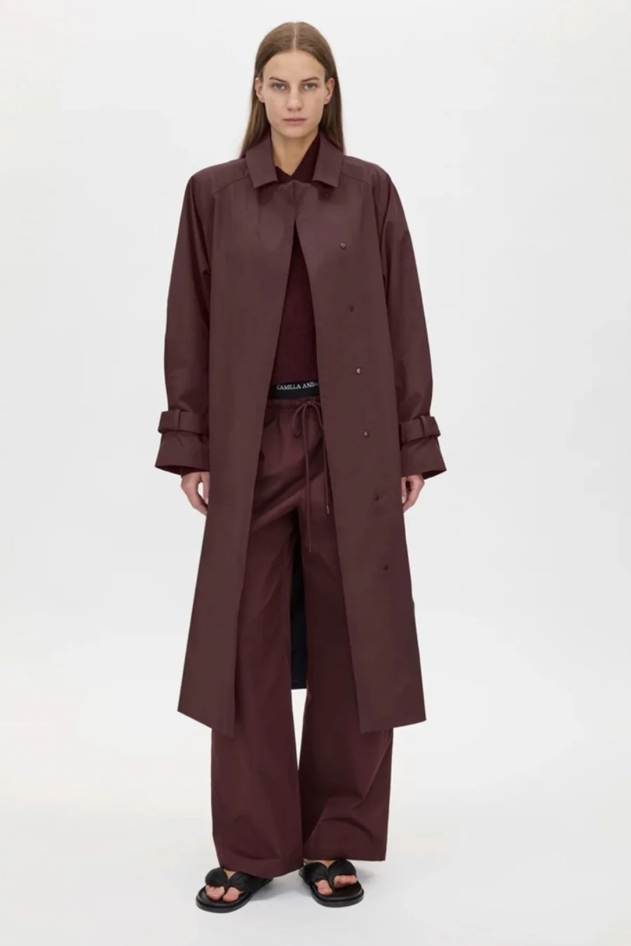 Dia Elastic Detail Pant Burgundy - Image 4