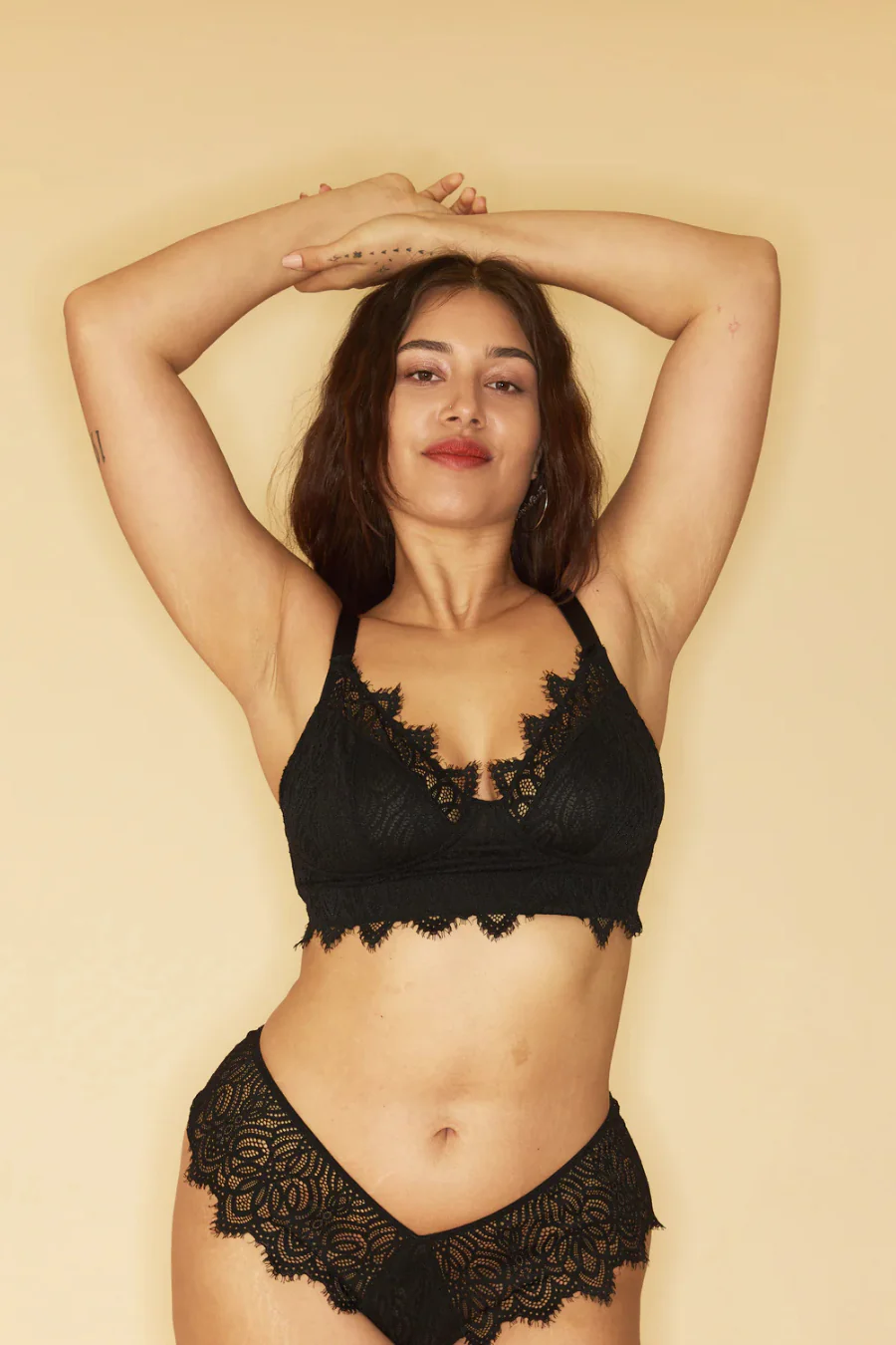Dolly Full Support Lace Bra Black - Image 3