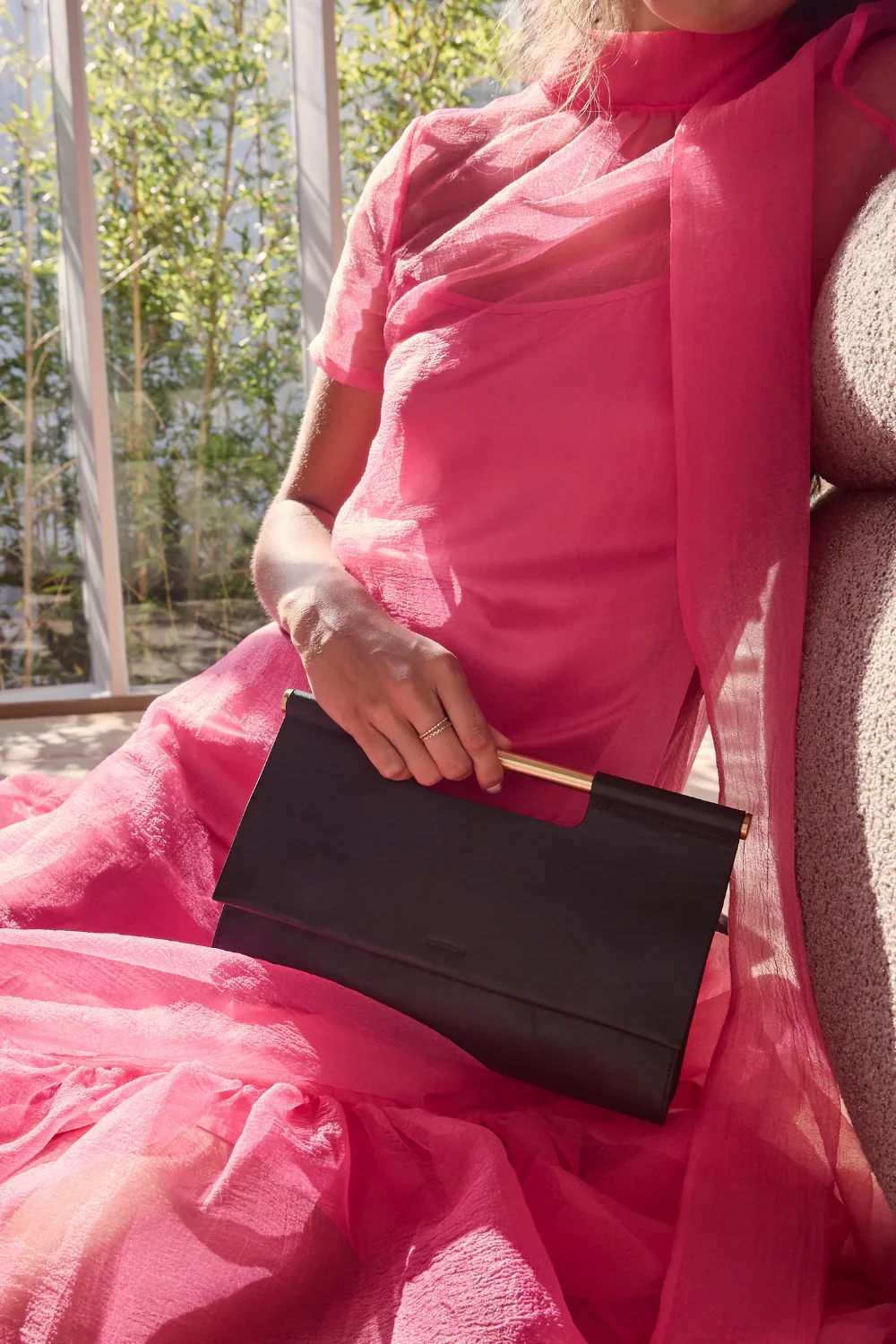 Eve Clutch Bag Black - Image 7