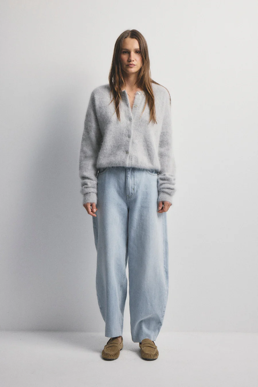 Frankie Cashmere Crew Neck Cardigan Light Grey