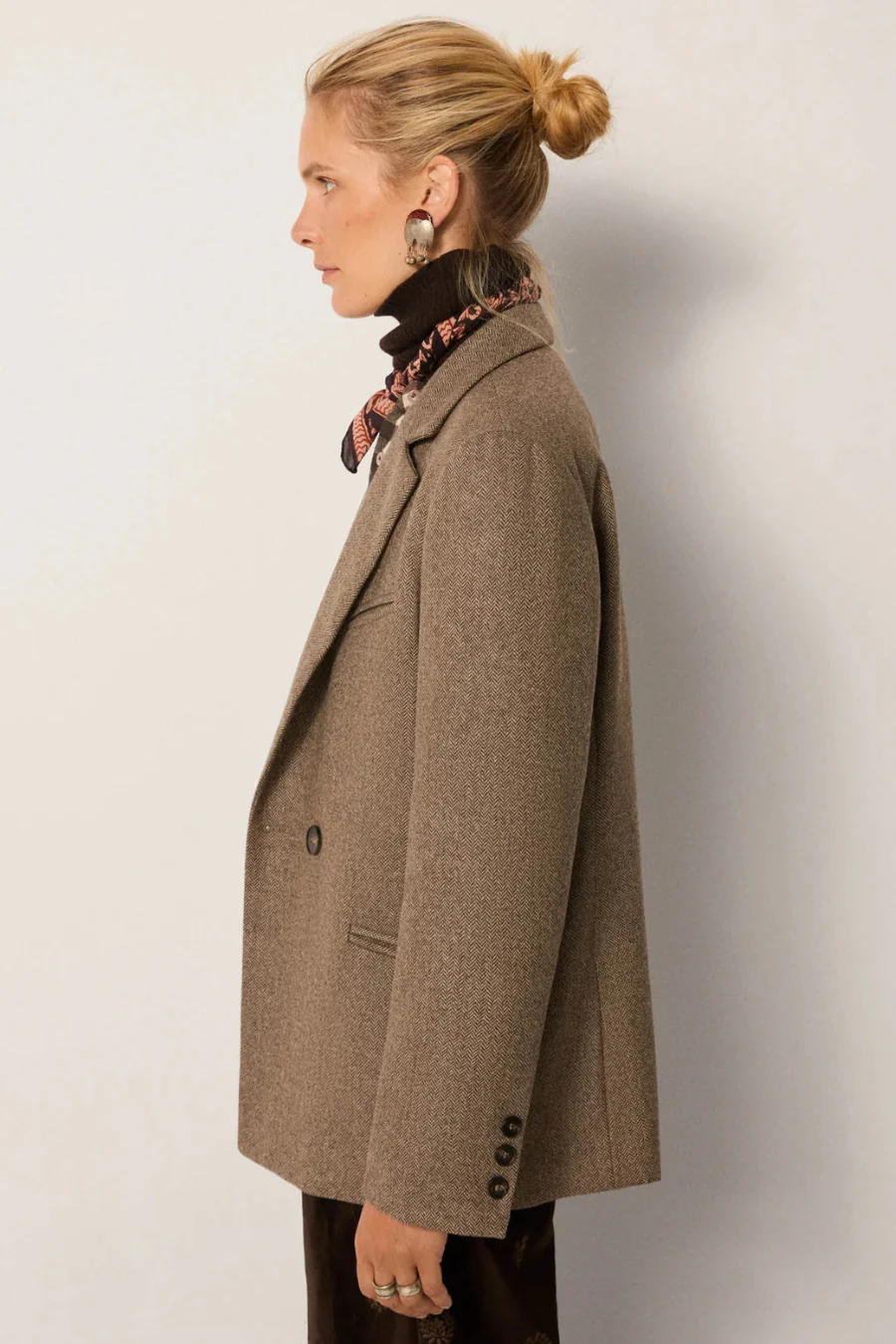 Jackie Blazer Walnut - Image 3