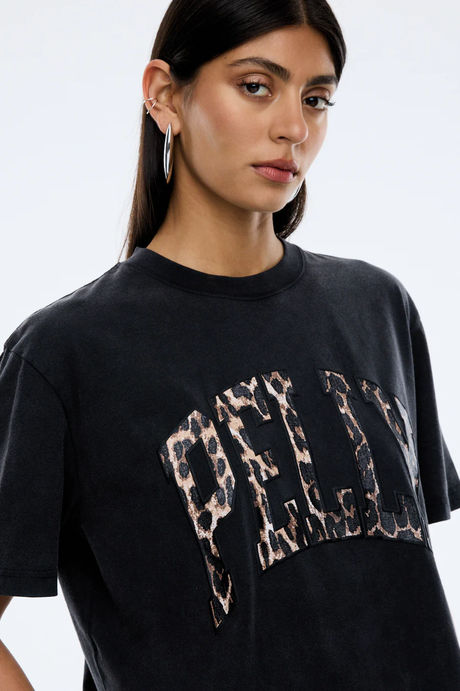 Leopard Collegiate Tee Vintage Black - Image 3
