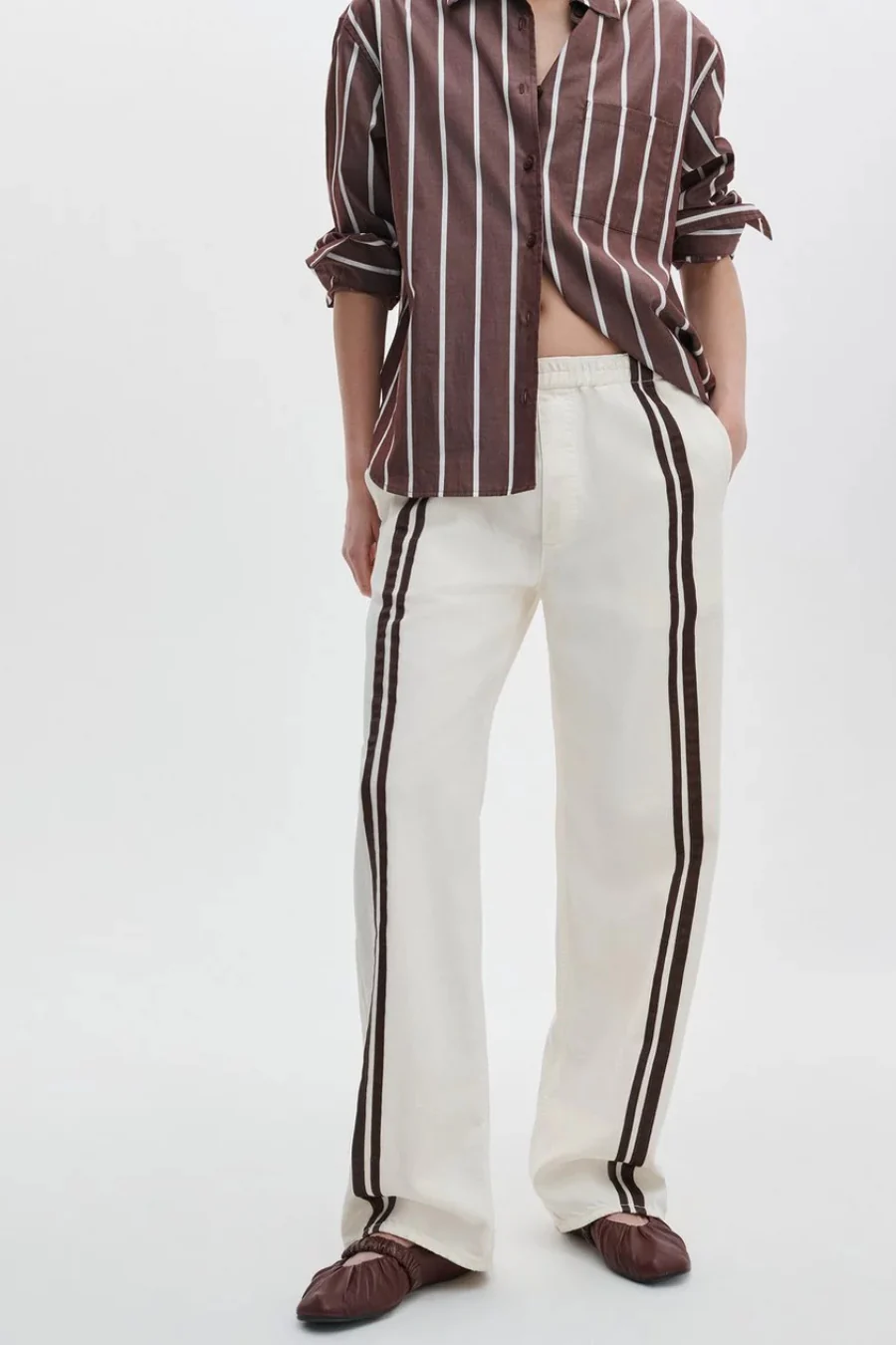 Logan Featherweight Trackpant Ecru Sport