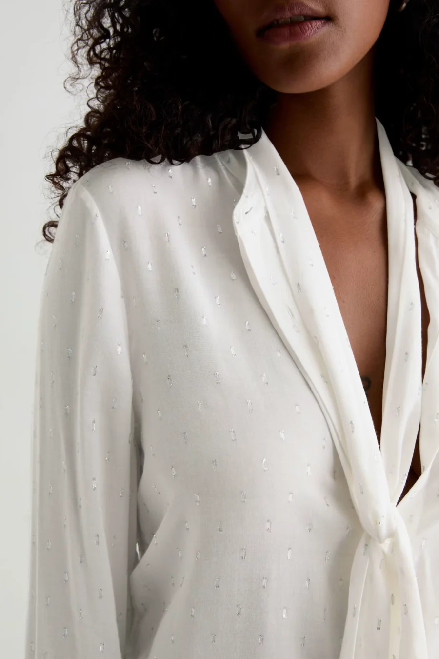 Lora Shirt Powder - Image 3