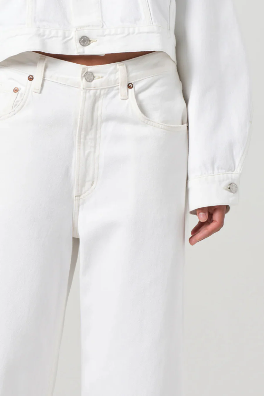 Low Curve Jean Milkshake - Image 3