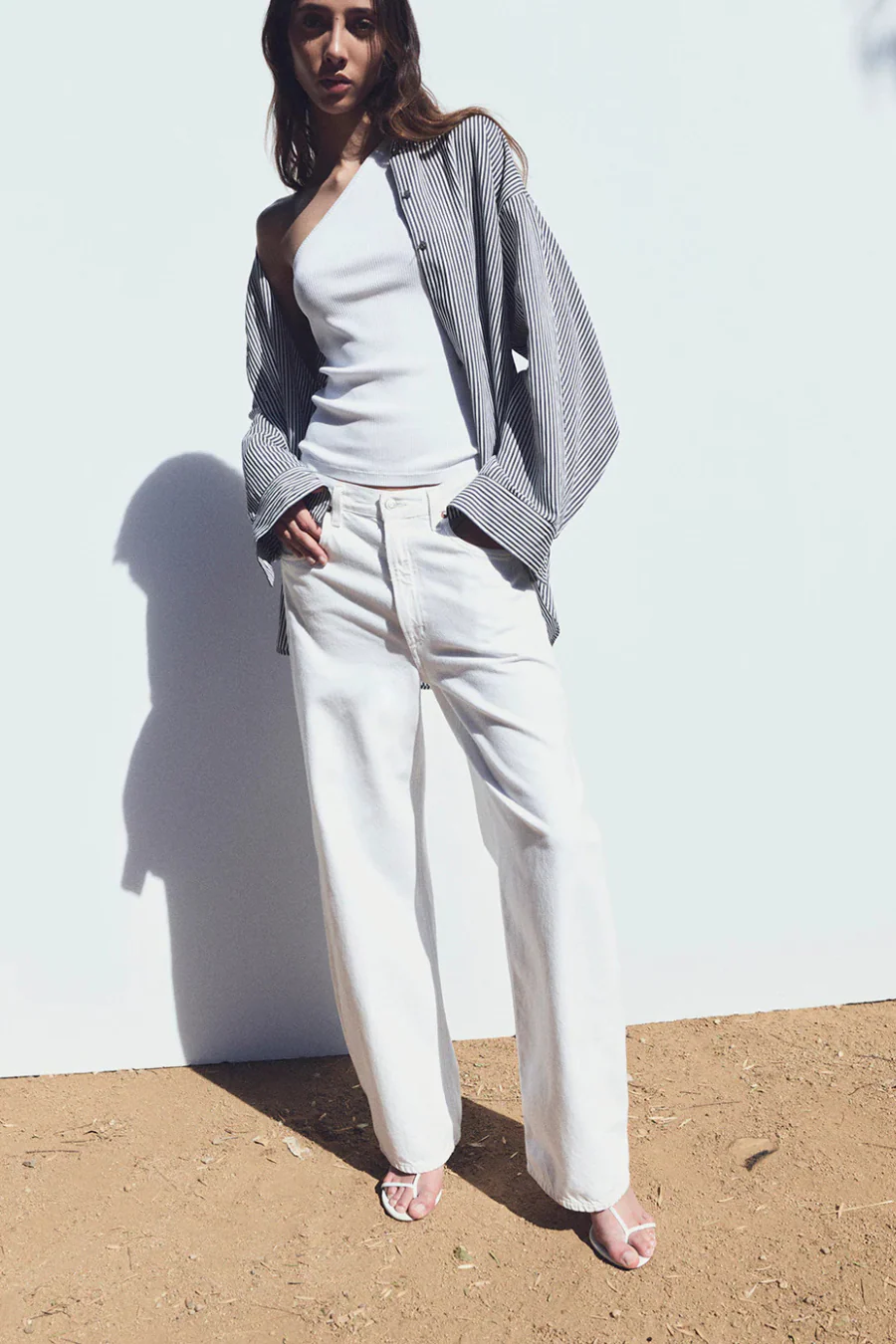 Low Curve Jean Milkshake - Image 4