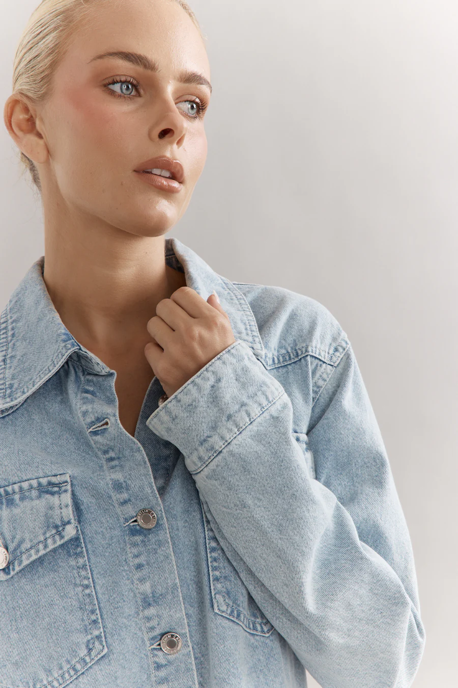 Luca Shacket Light Blue - Image 3