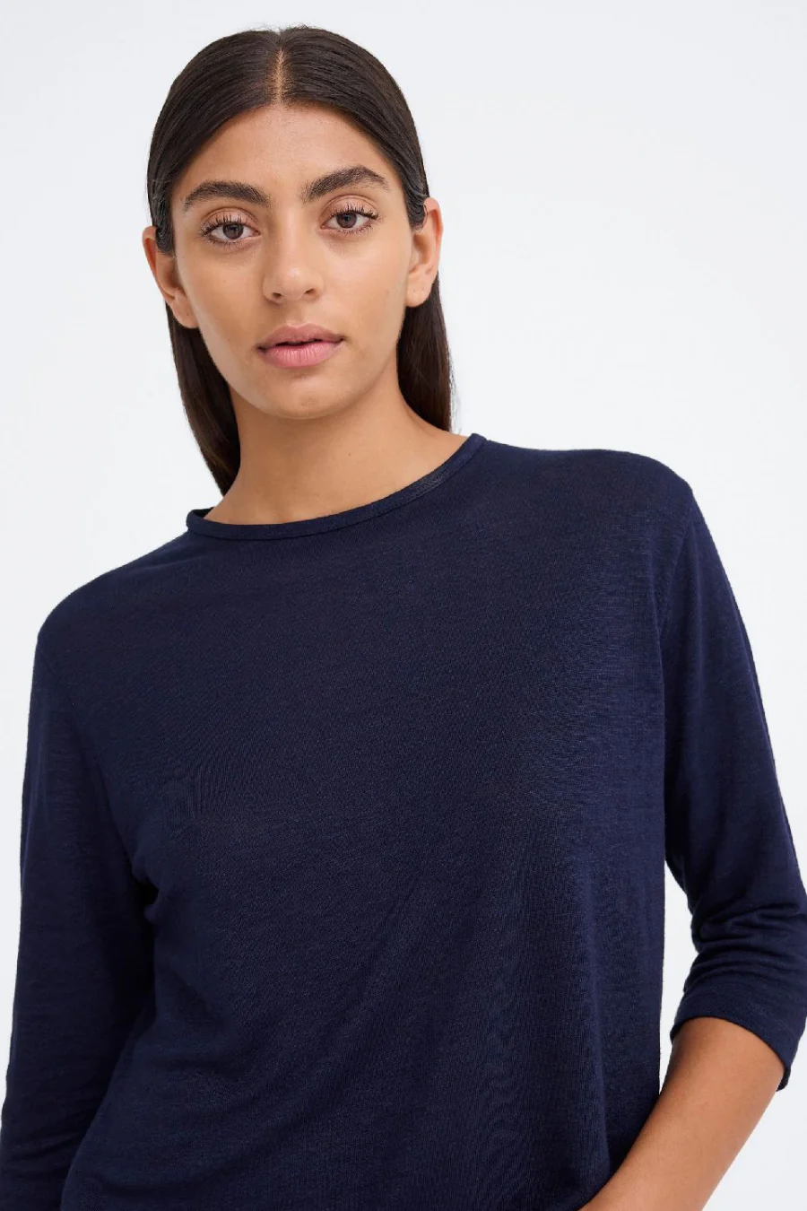 Max Tee Darkest Navy - Image 4
