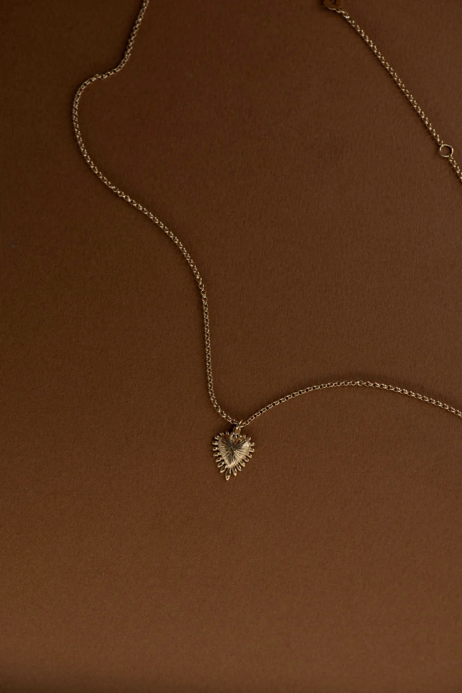 Mini Heart Ray Necklace 22k Gold Vermeil - Image 3