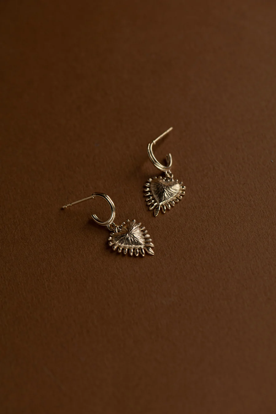 Mini Heart Rays Earrings 22k Gold Vermeil - Image 3