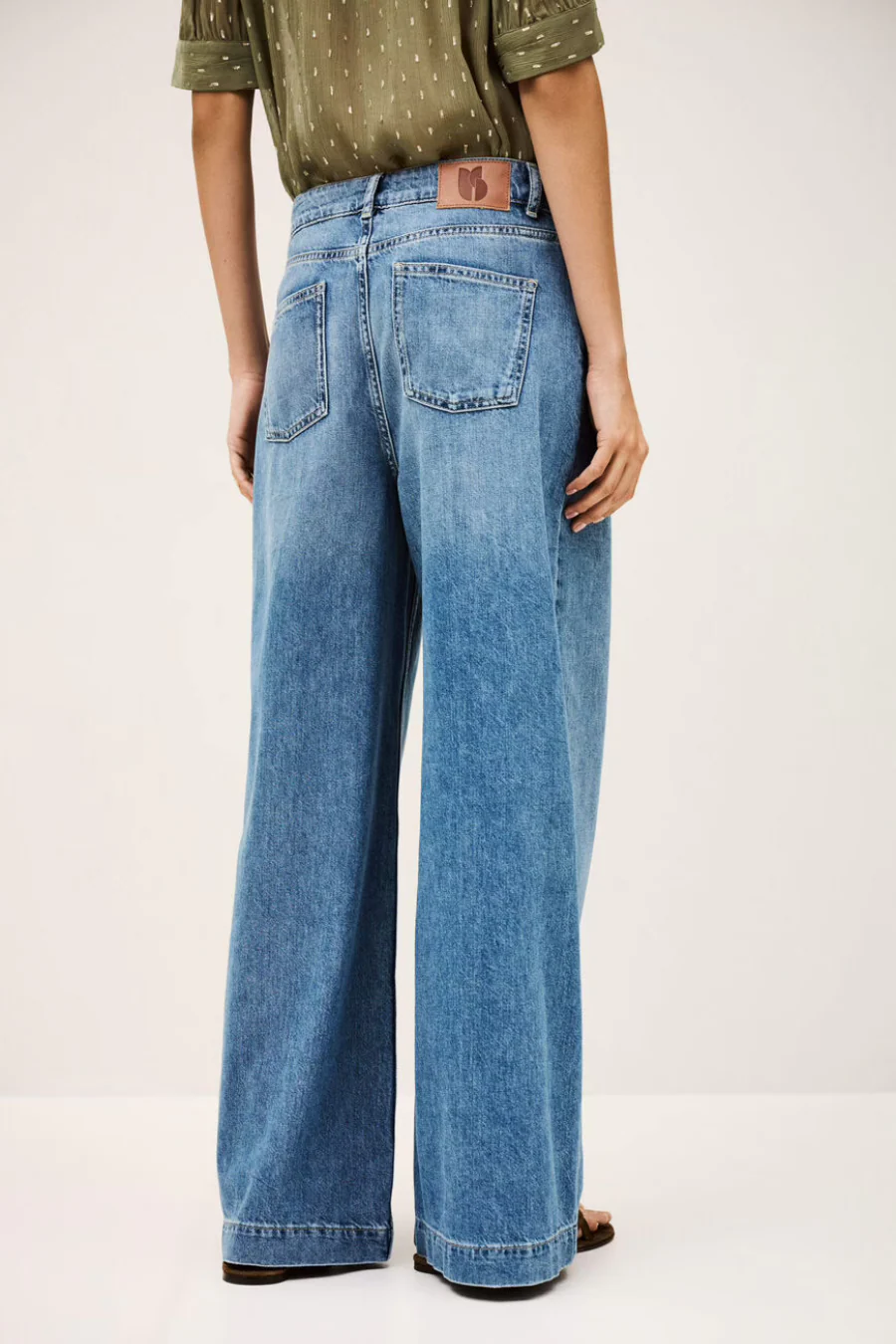 Musc Wide Leg Jeans Used Blue - Image 2