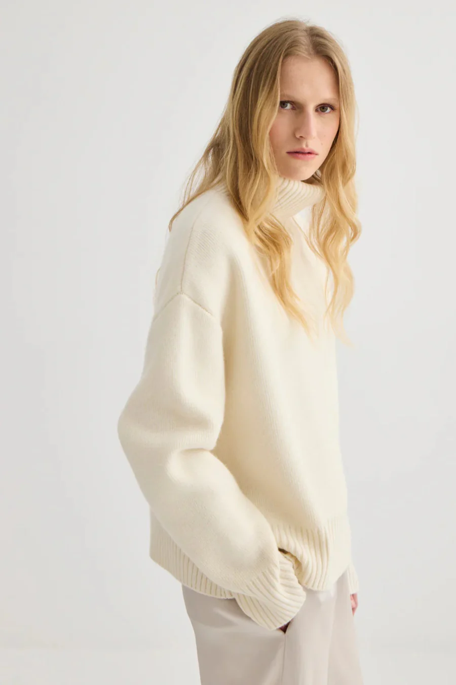 Nico Oversized Sweater Cream - Image 2