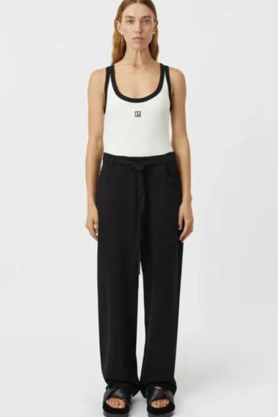Nora Contrast Bind Scoop Neck Tank