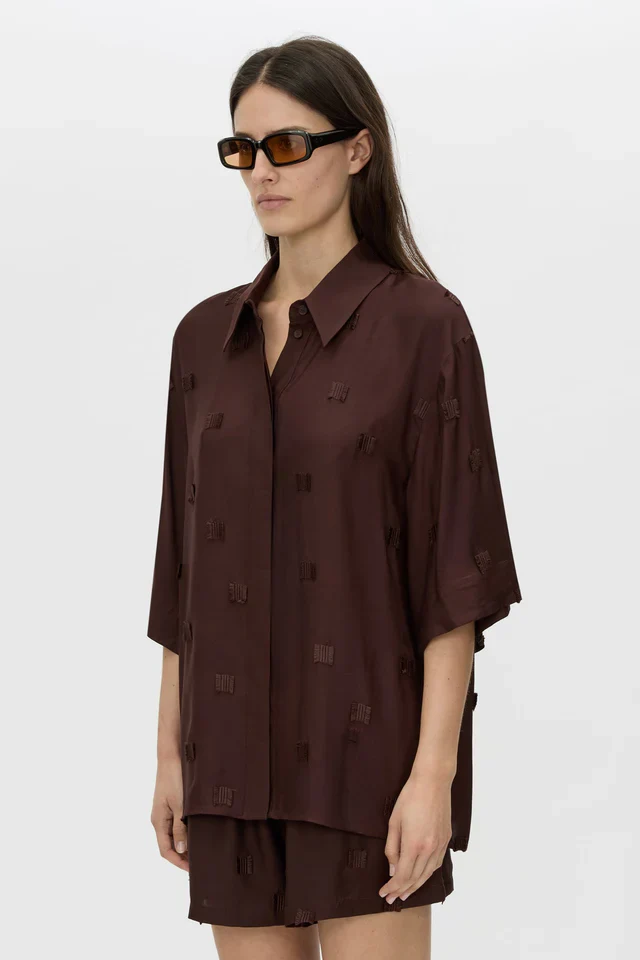 Ottilie 2.0 Short Chocolate - Image 3