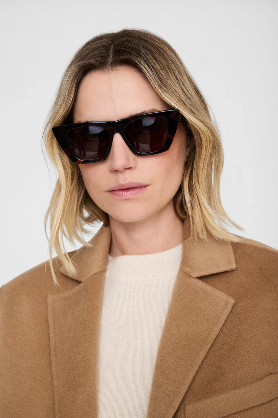 Paris Sunglasses Tortoise - Image 3
