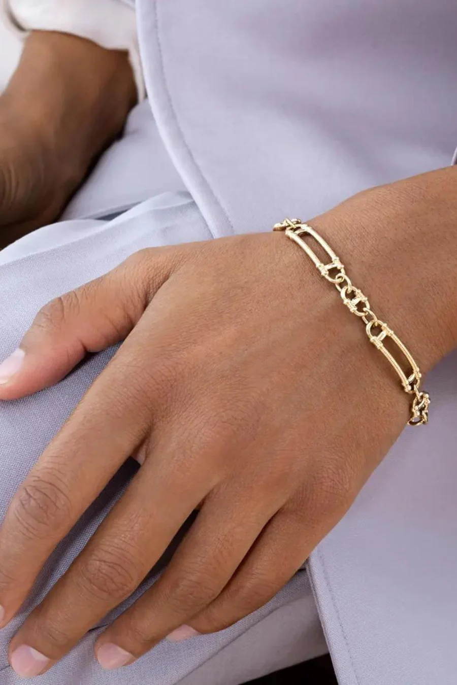 Prana Bracelet Gold - Image 3