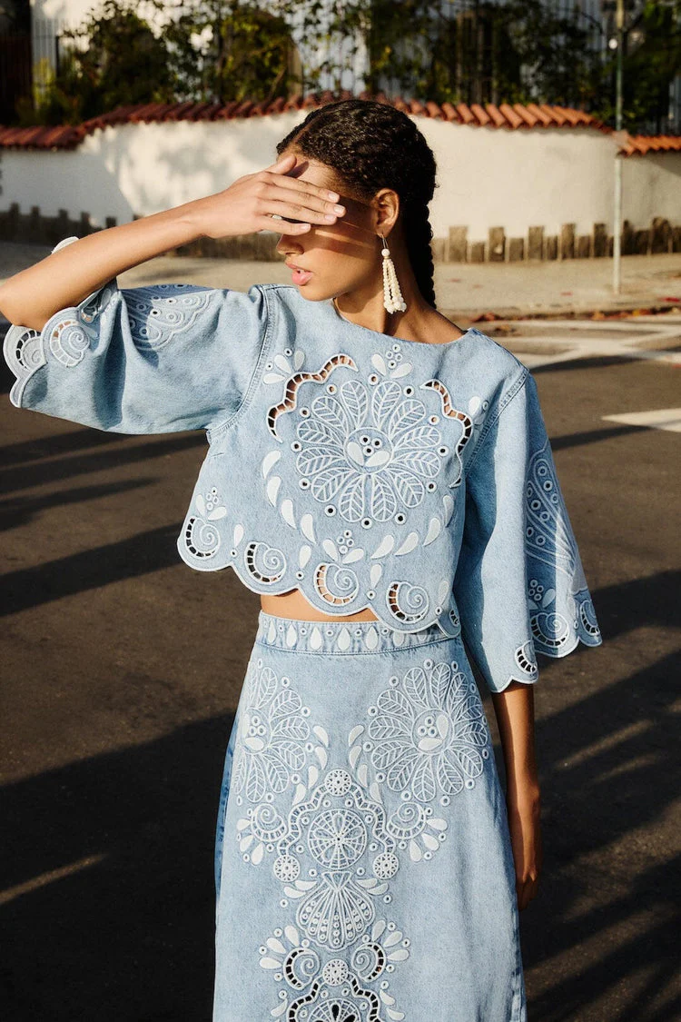 Richelieu Kimono Sleeves Cropped Blouse Denim - Image 4