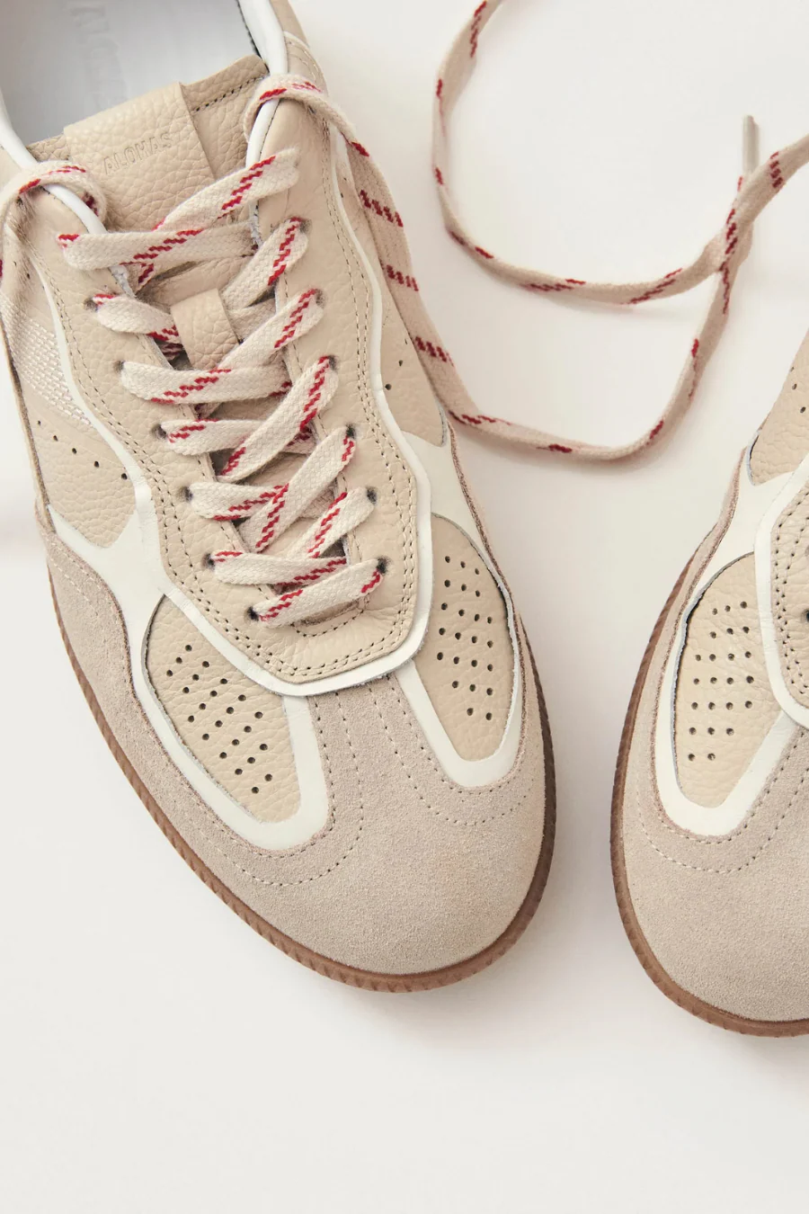 Rife Grain Cream Leather Sneaker - Image 4
