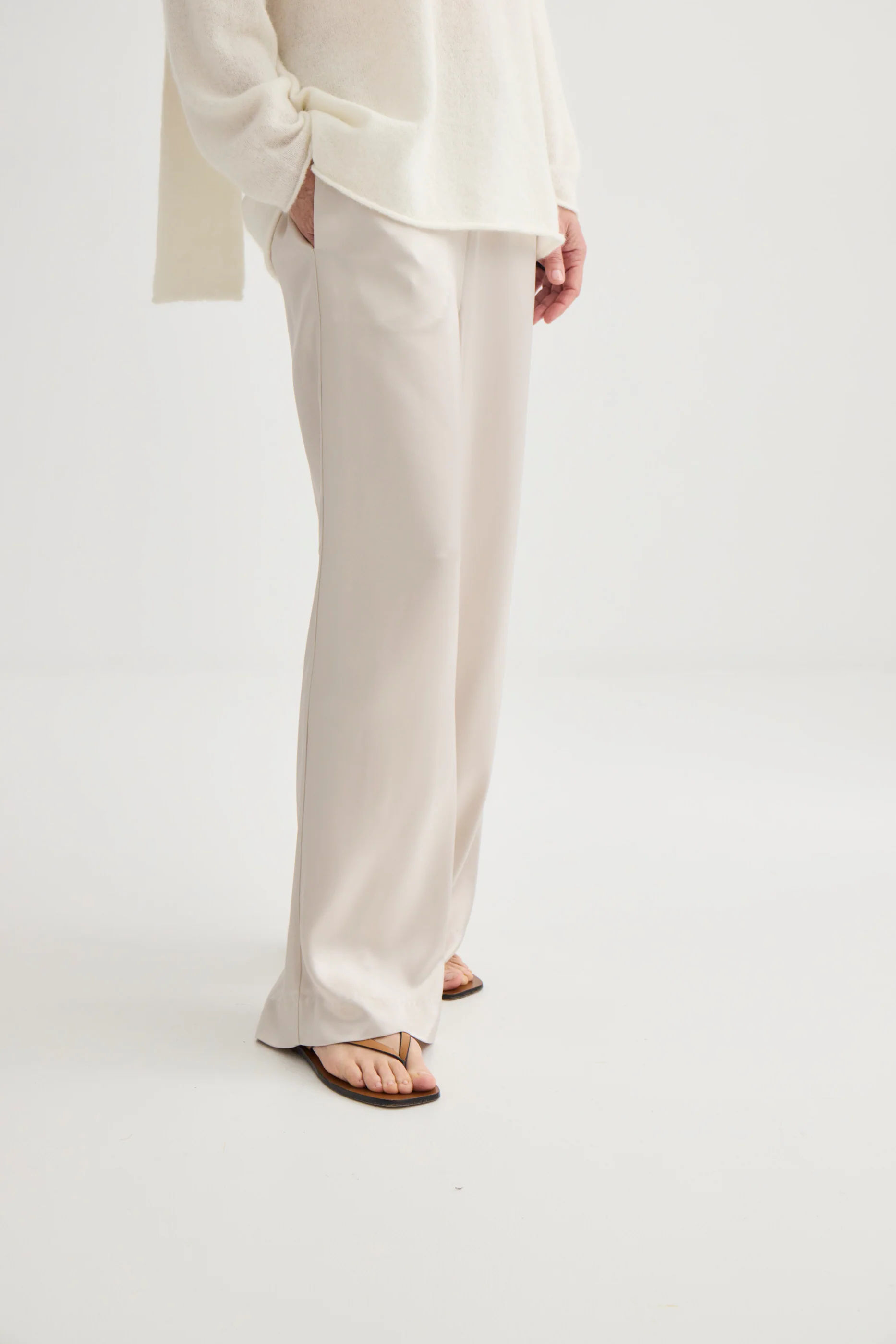 Satin Relaxed Pant Champagne - Image 5