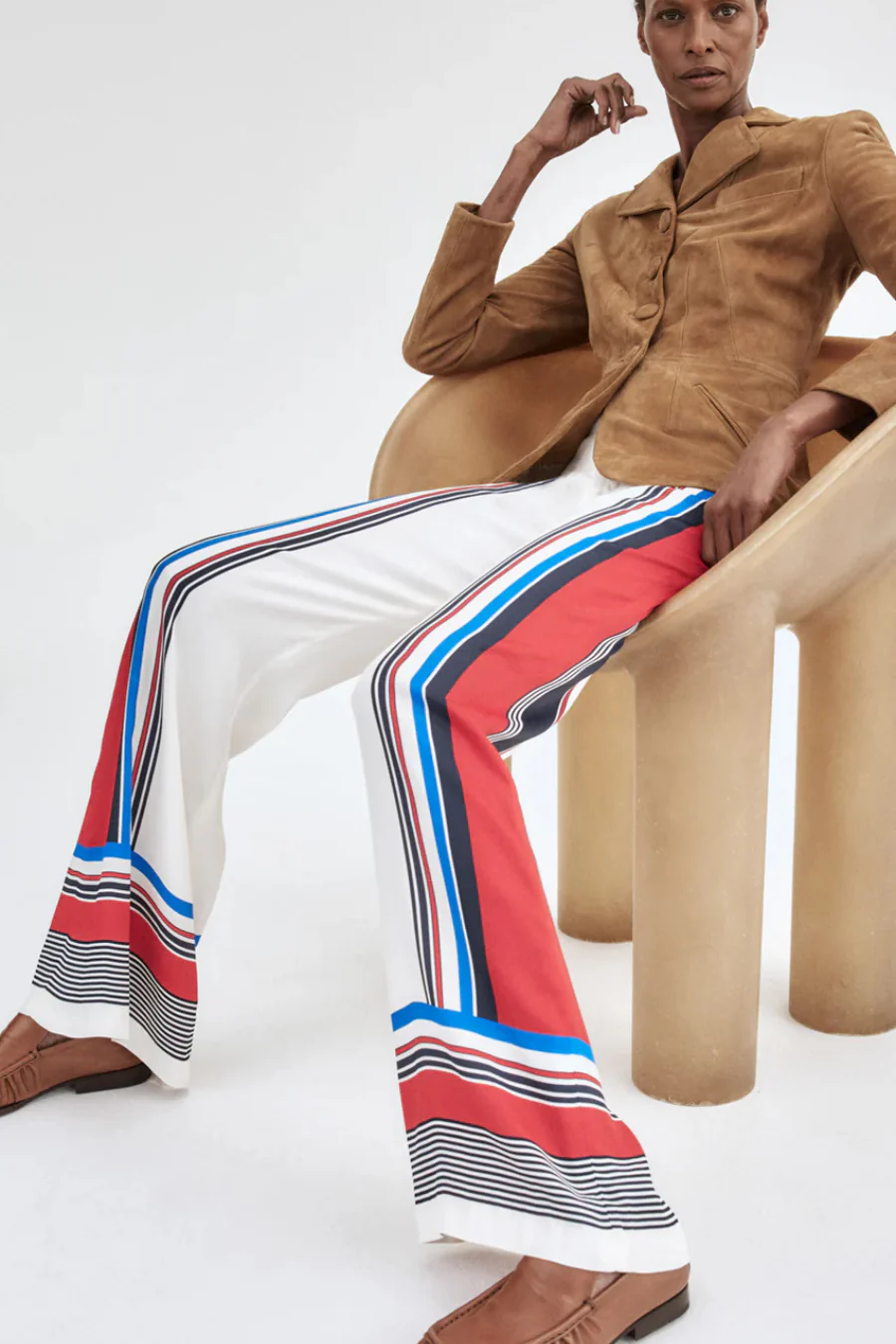 Shrunken Suede Blazer Fawn - Image 4