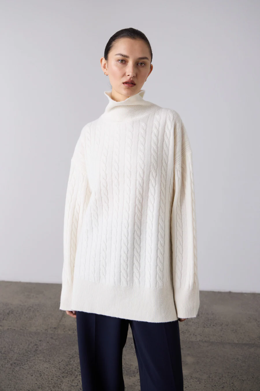 Slouchy Cable Knit Sweater Cream - Image 6