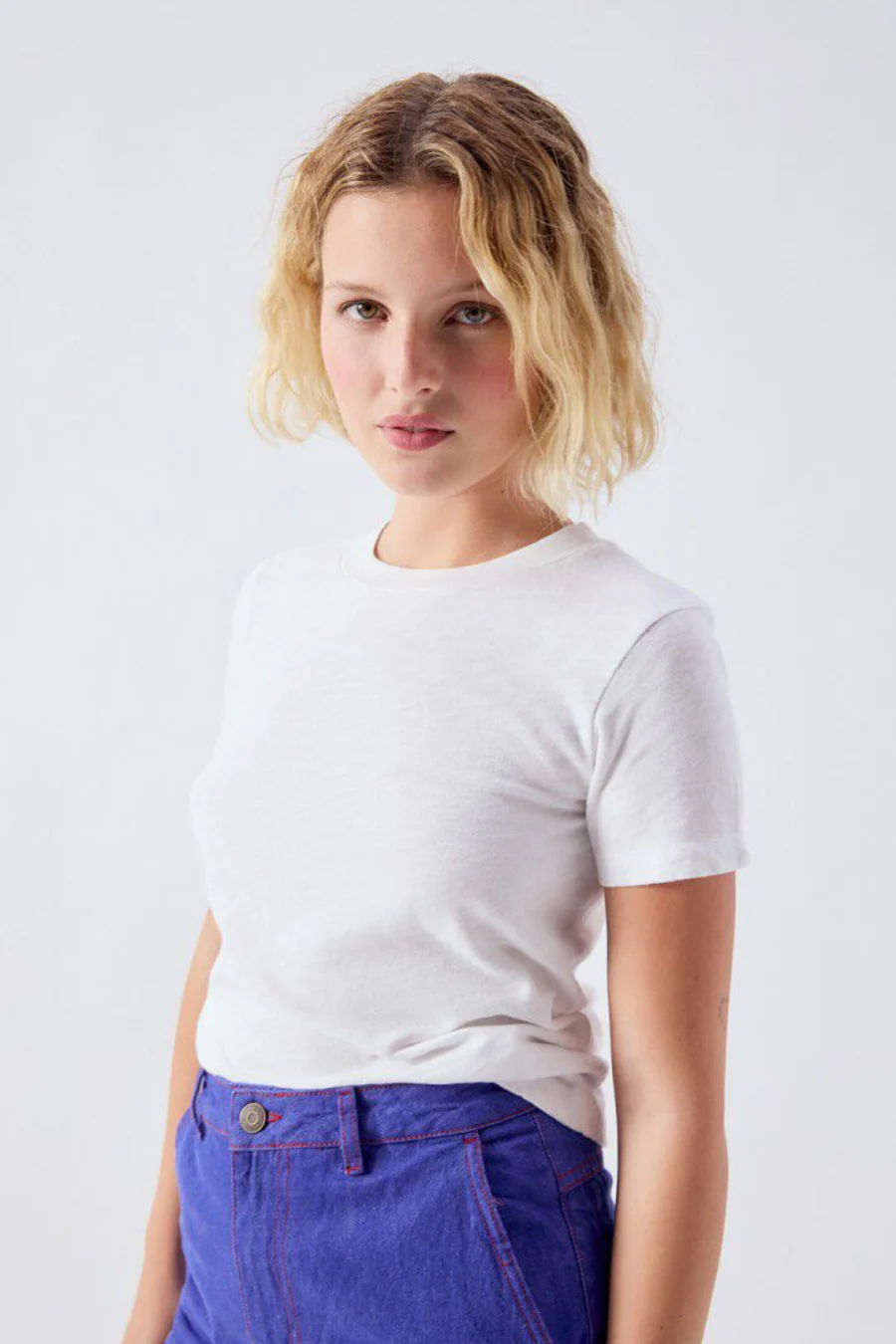 Sonoma Fitted T-Shirt White - Image 3