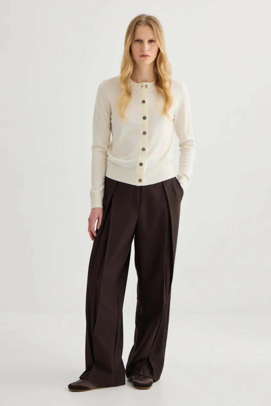 Sylvia Merino Cardigan Ivory - Image 3