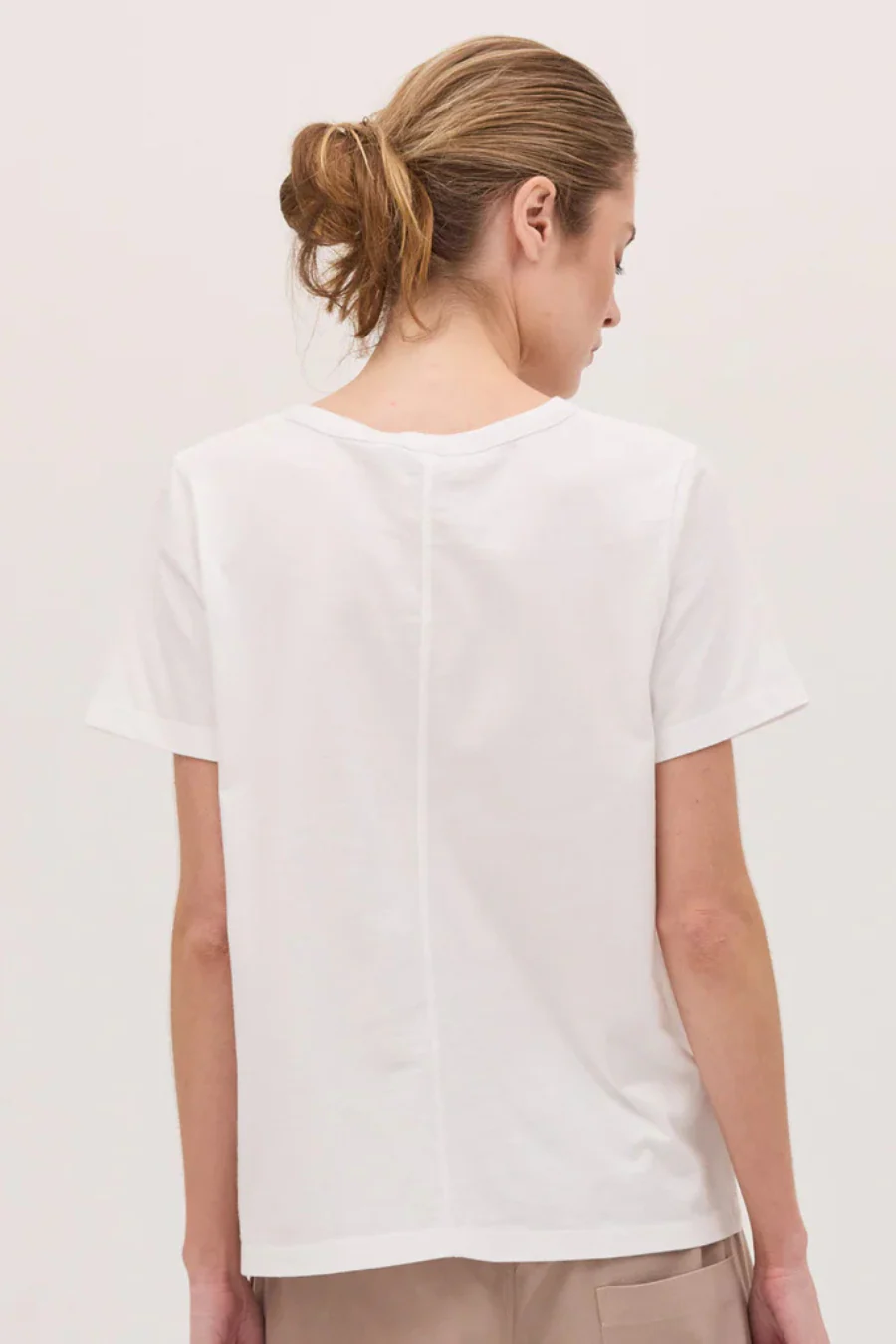 The Classic Tee White - Image 2