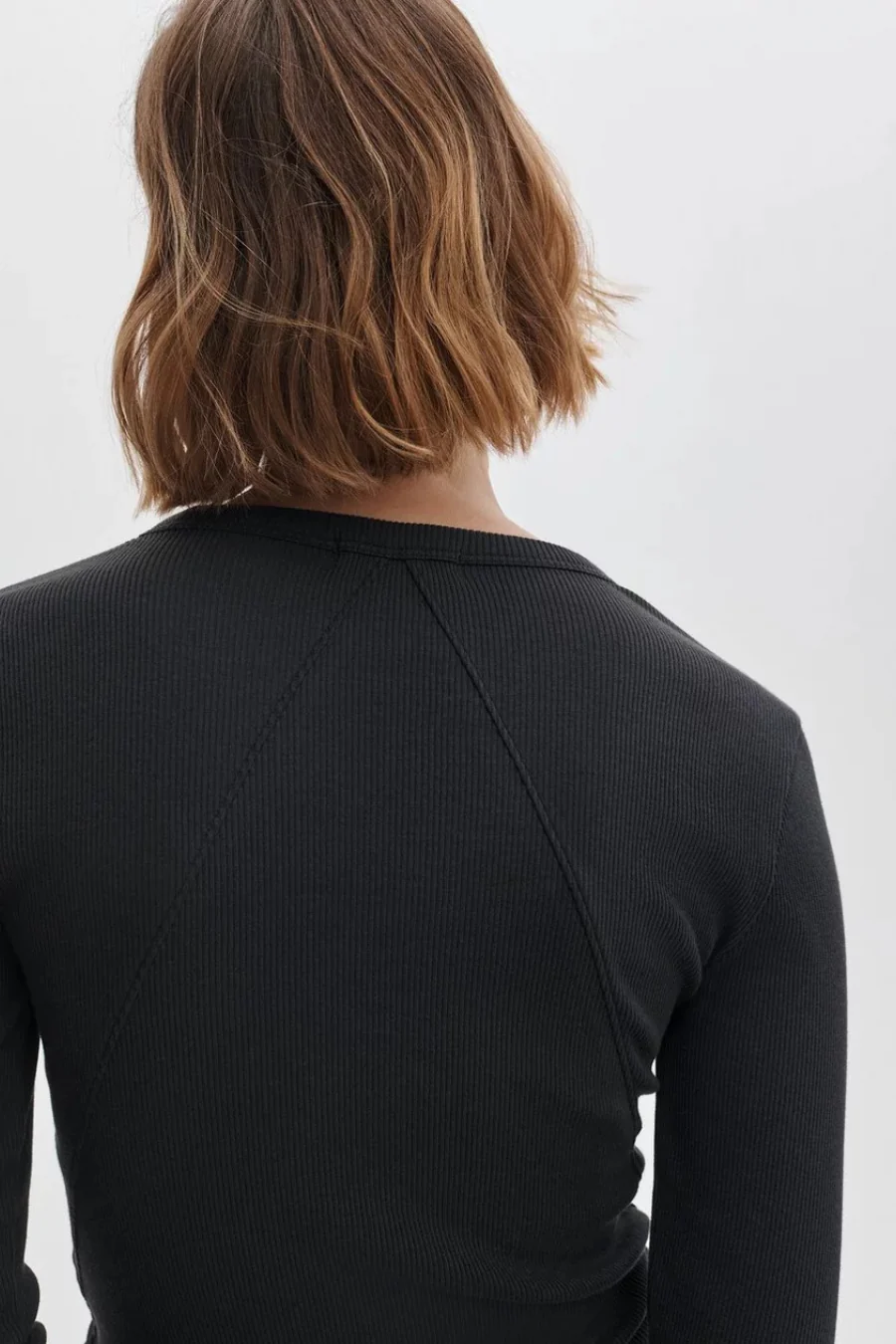 The Essential Ribbed Long Sleeve Tee Black - Image 2