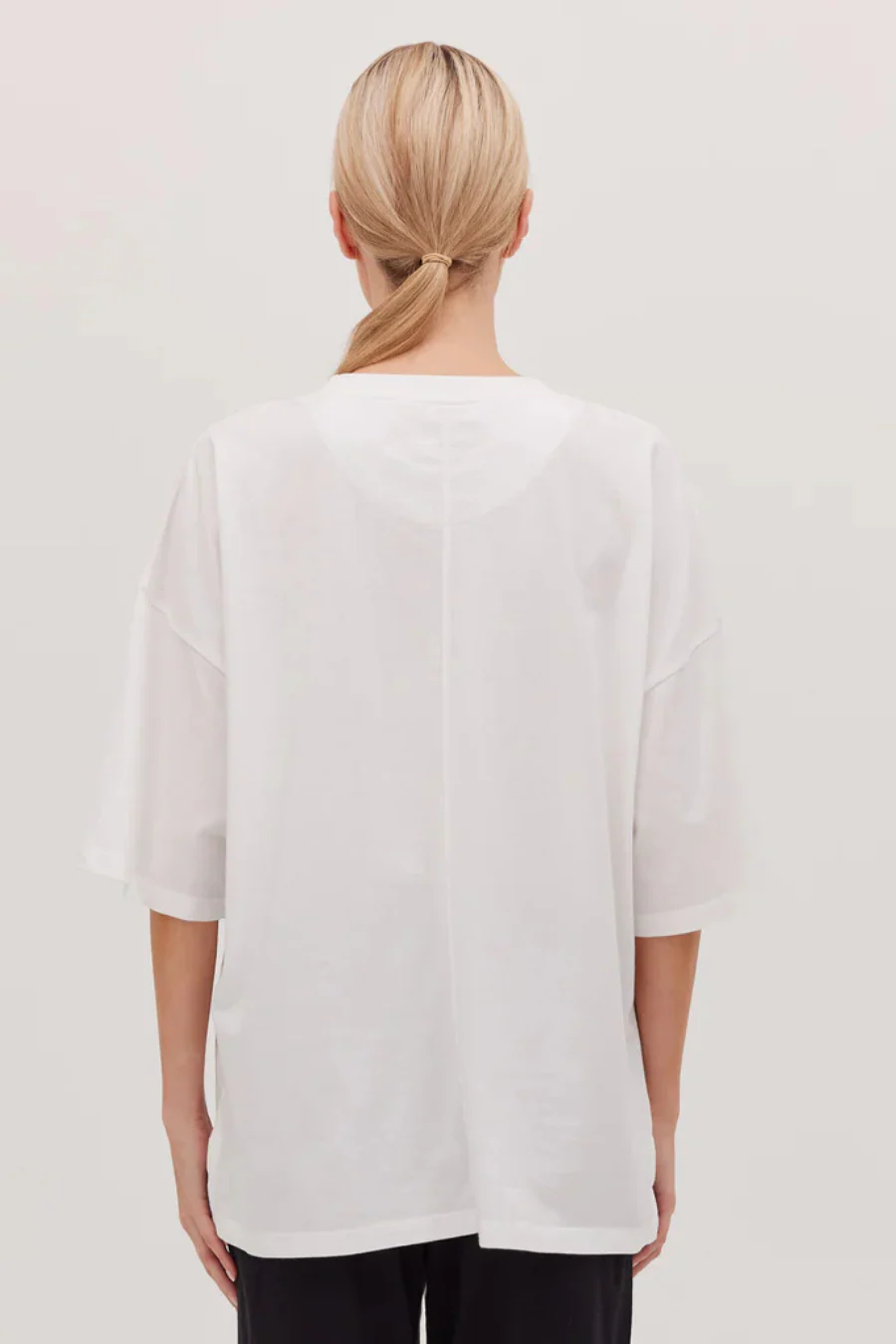The Oversized Tee White - Image 4