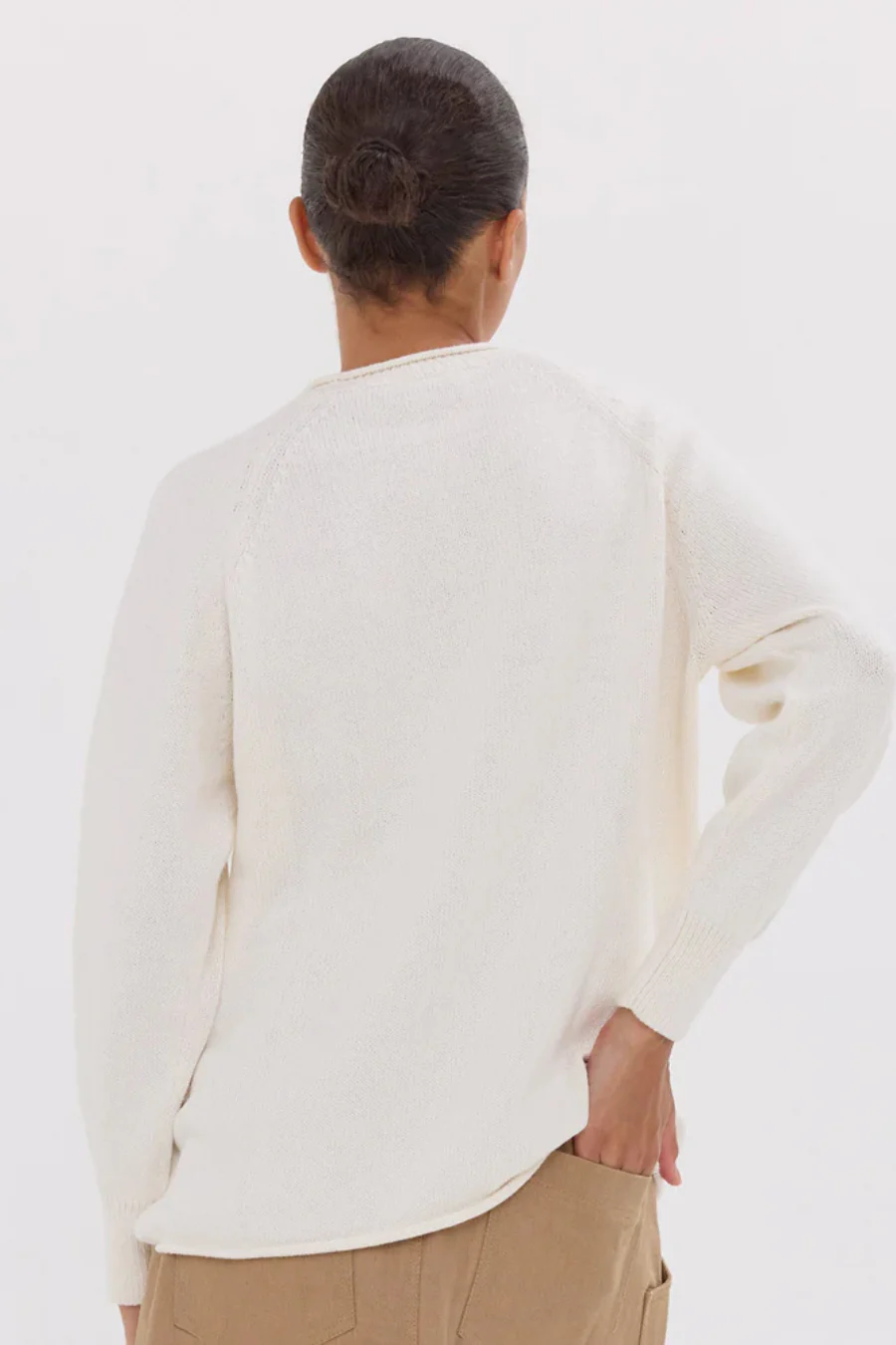 The Raglan Sweater White - Image 2