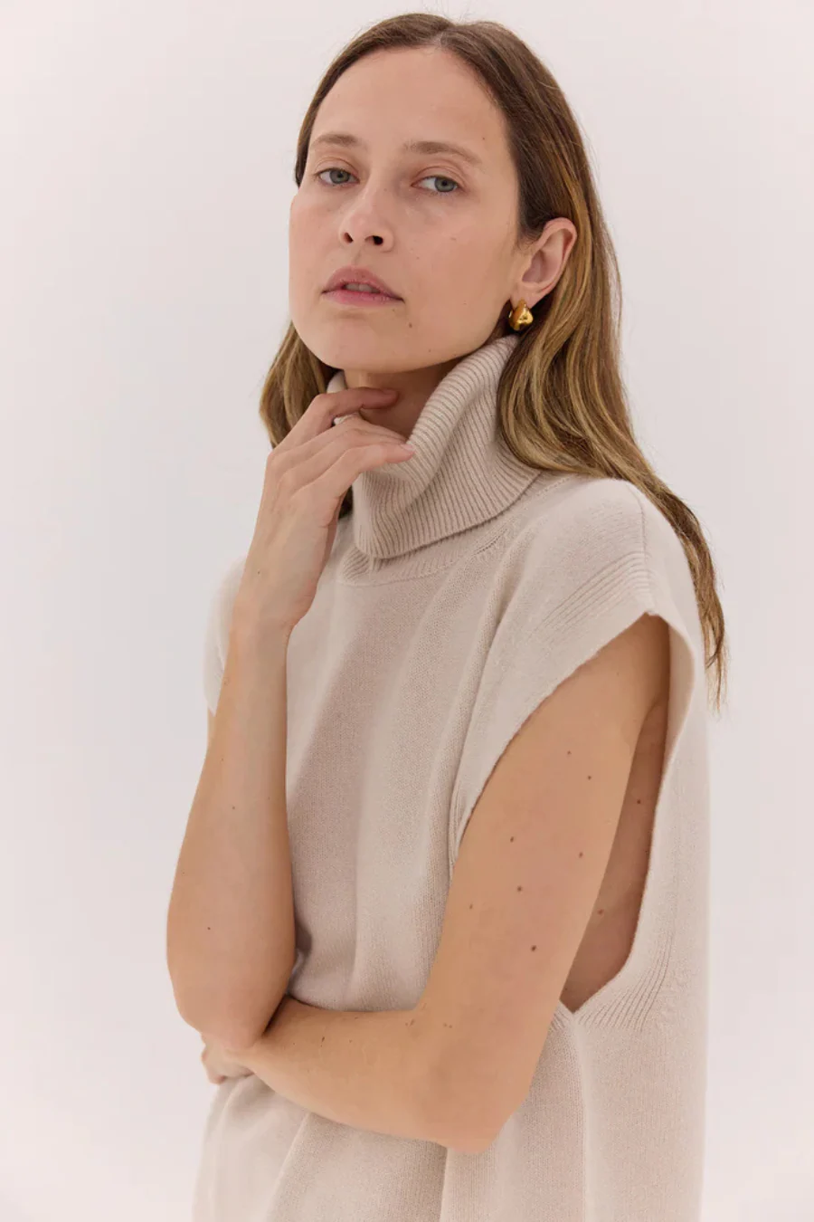 The Roll Neck Vest Jasmine - Image 4