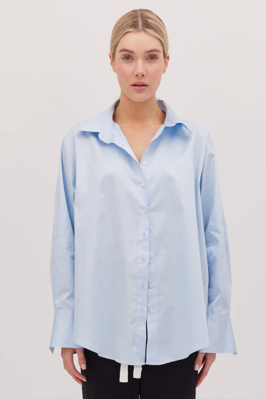 The Split Back Shirt sky - Image 2