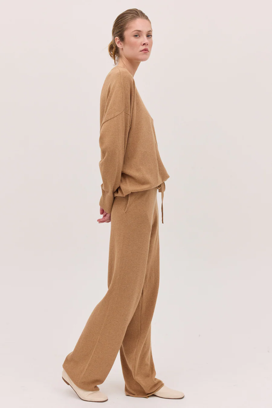 The Travel Pants Rattan - Image 3
