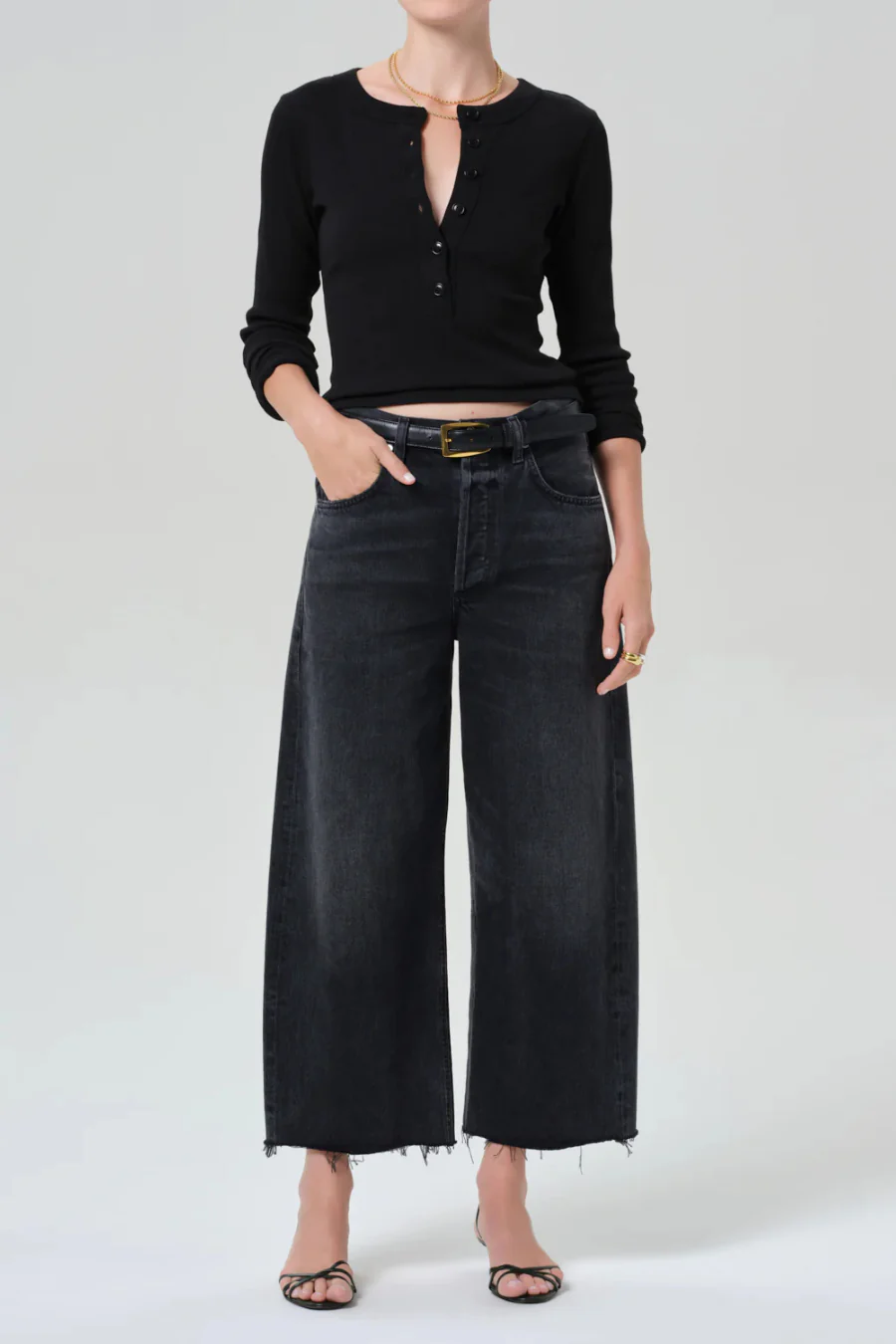 Varra Henley Black - Image 3