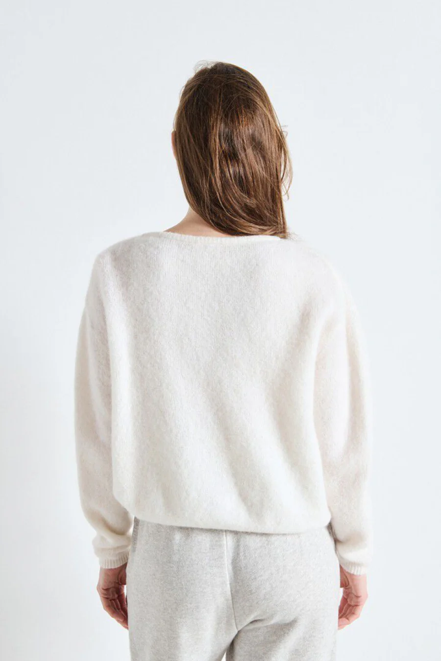 Vitow Cardigan White - Image 2