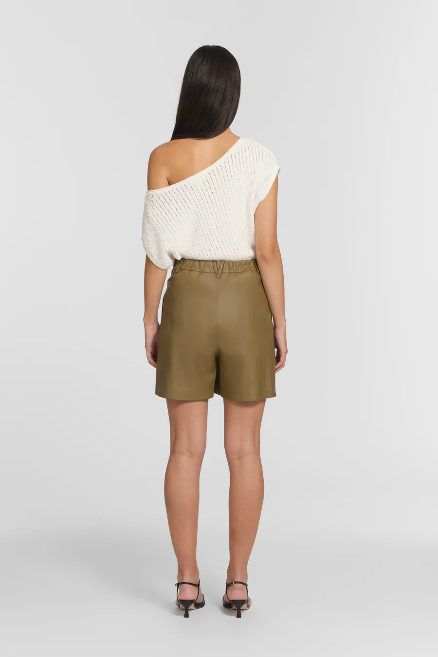 Vulture Leather Short Sage - Image 2