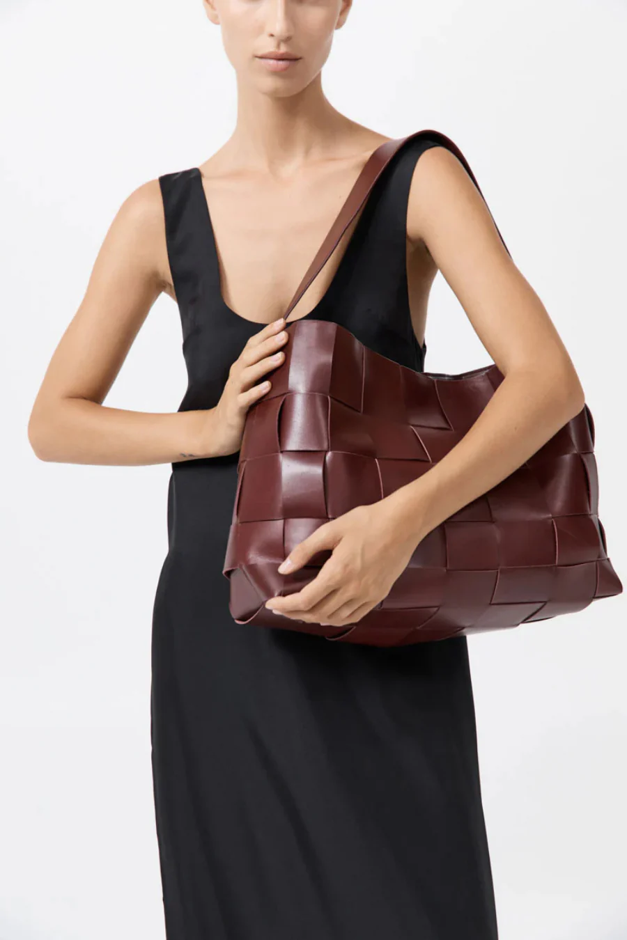 Woven Large Tote Plum - Image 2