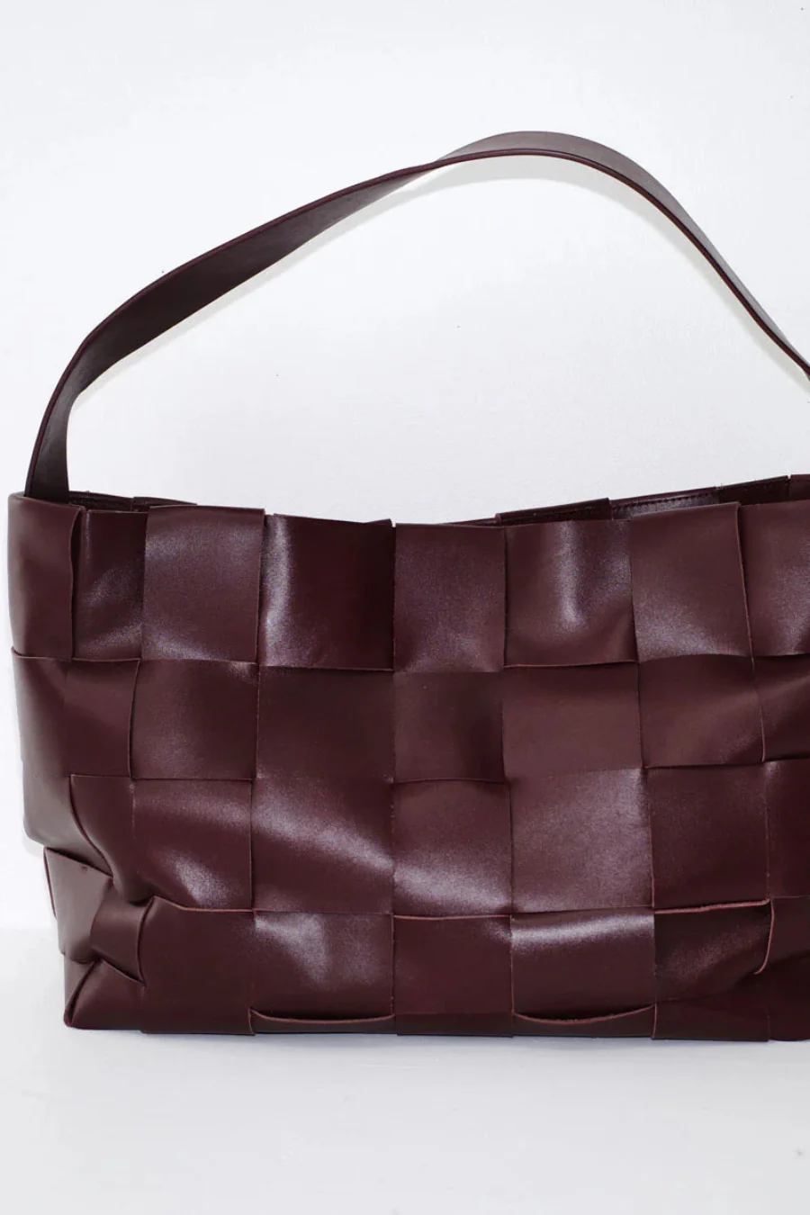 Woven Large Tote Plum - Image 4
